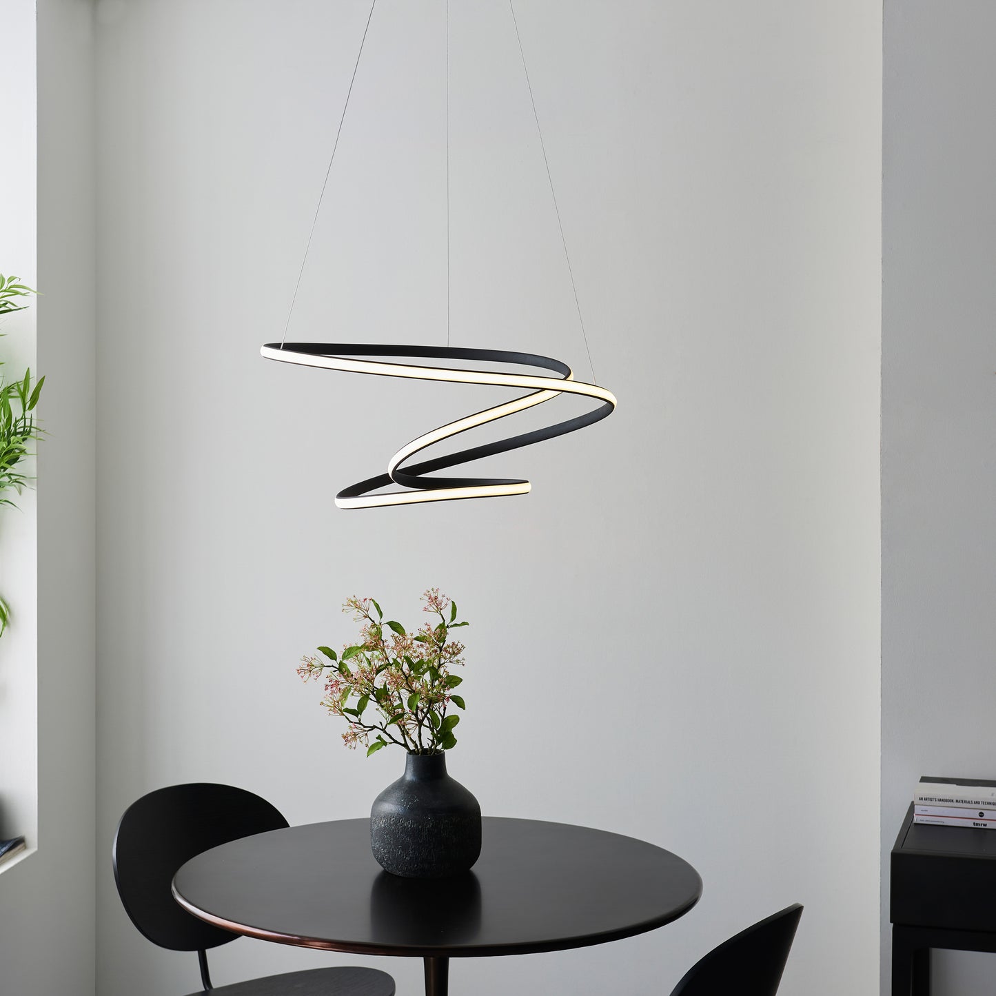 Dune 1 Pendant Light – Black