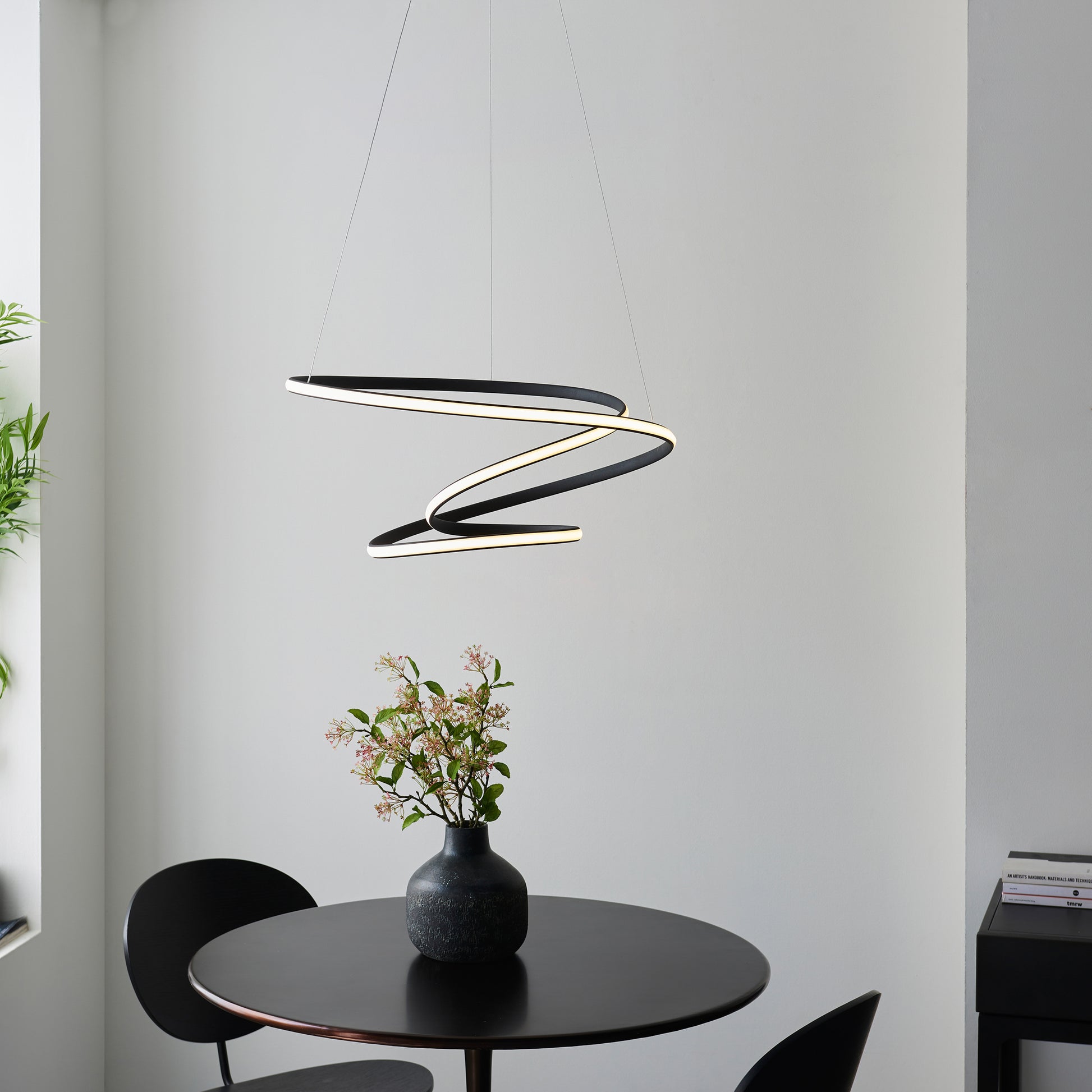 Dune 1 Pendant Light – Black