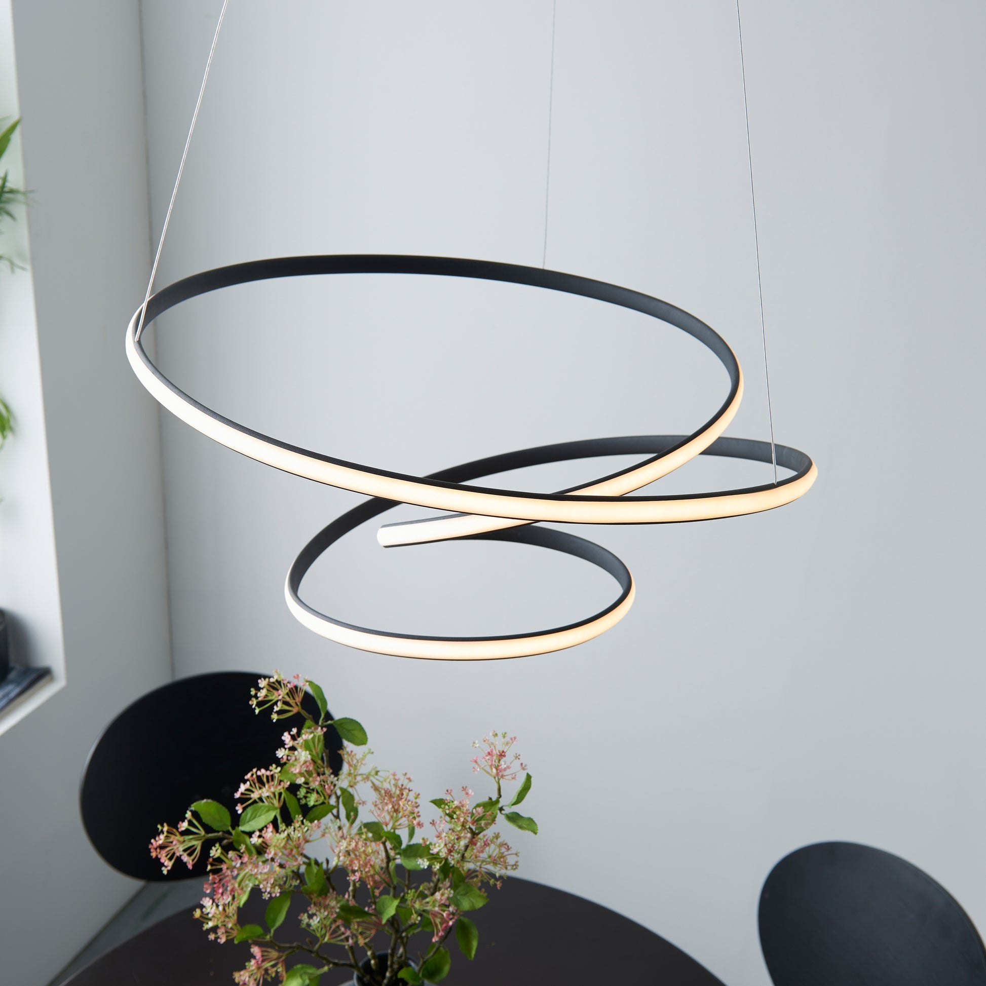 Dune 1 Pendant Light – Black