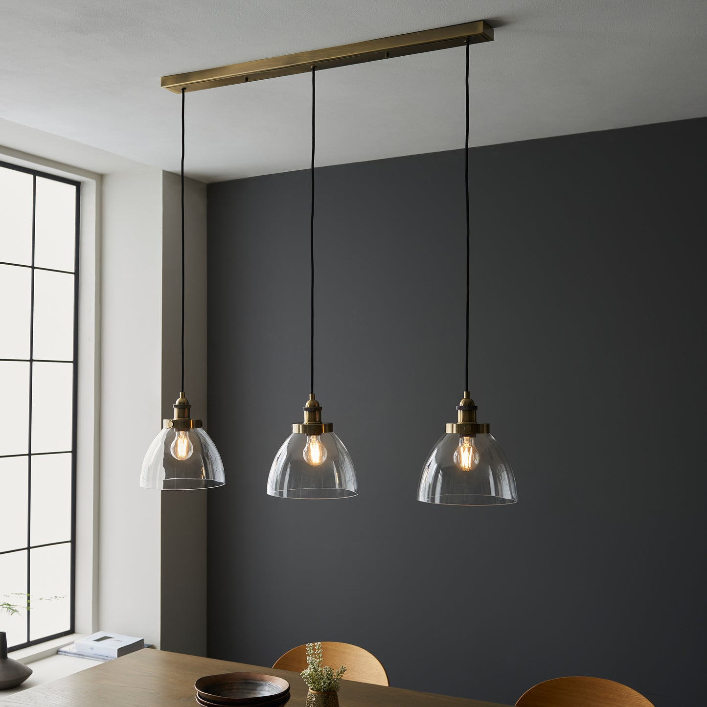 Hansen 3 Pendant Light Antique Brass – Brass