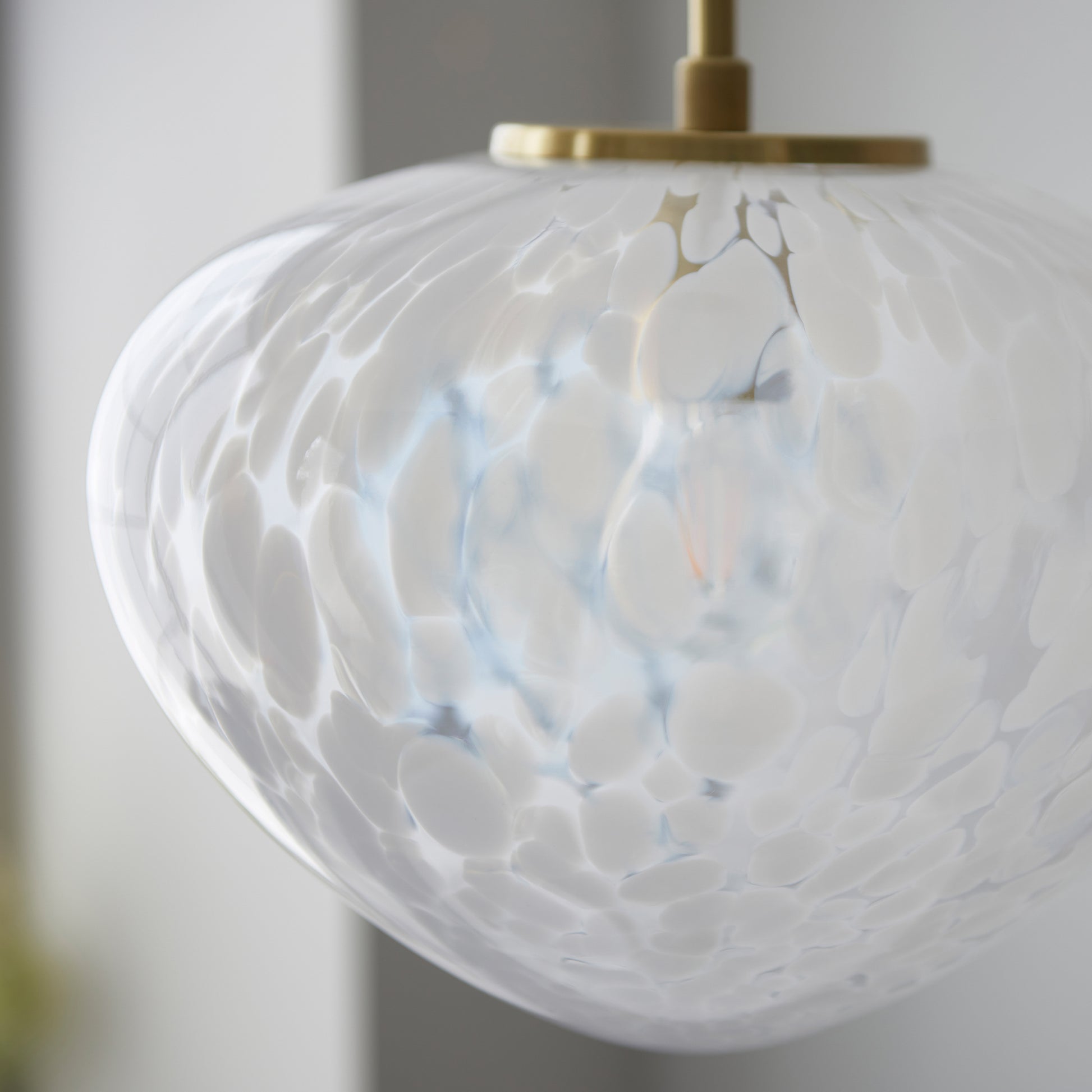 Mali 1 Pendant Light Satin Brass – Brass