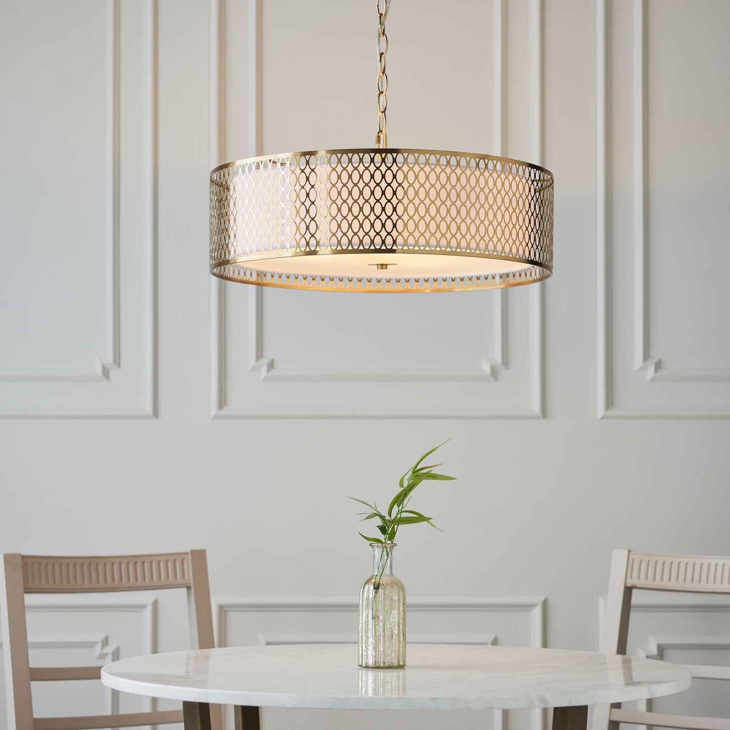 Cordero Pendant Light Gold/White – Black