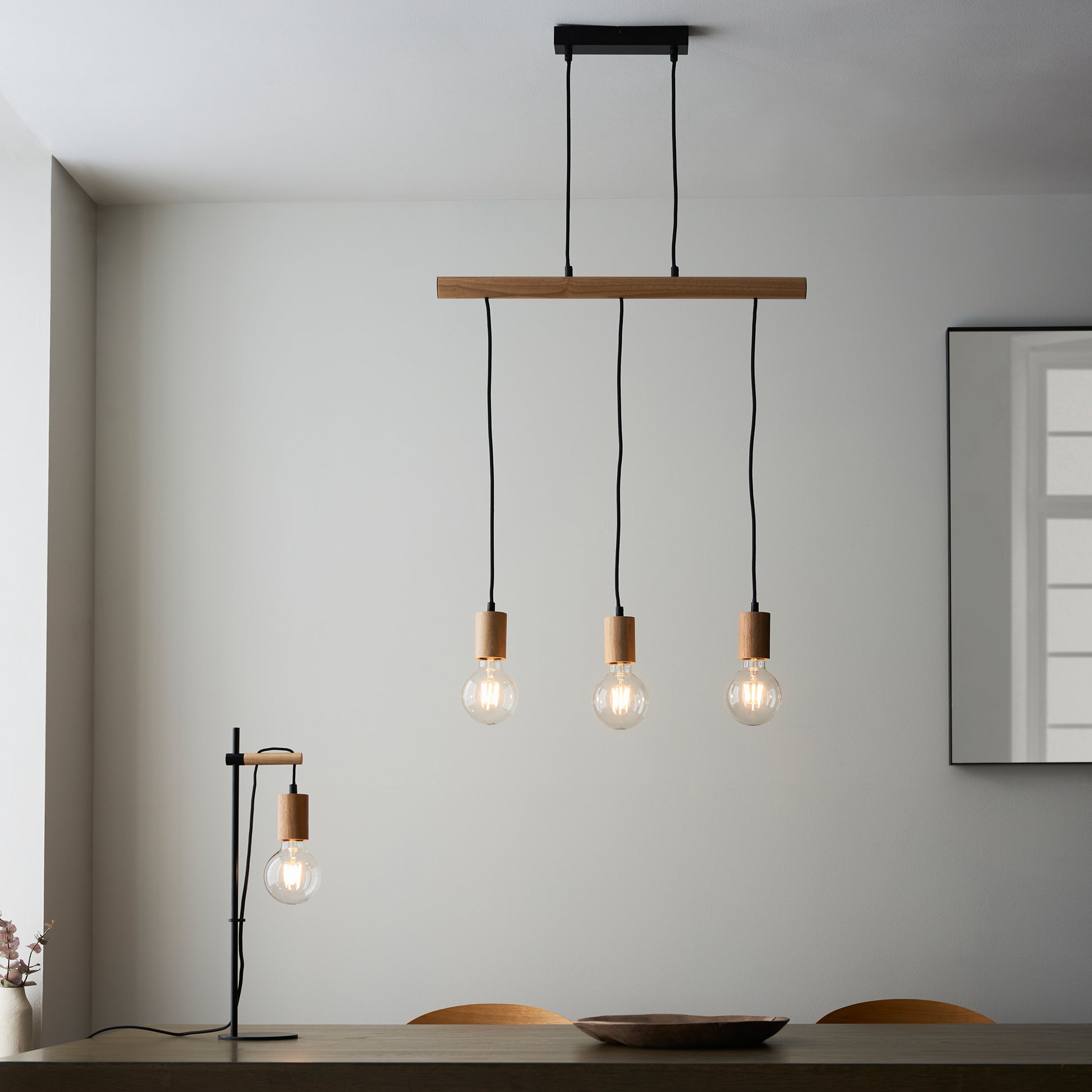 Sven 3 Pendant Light Black – Gold