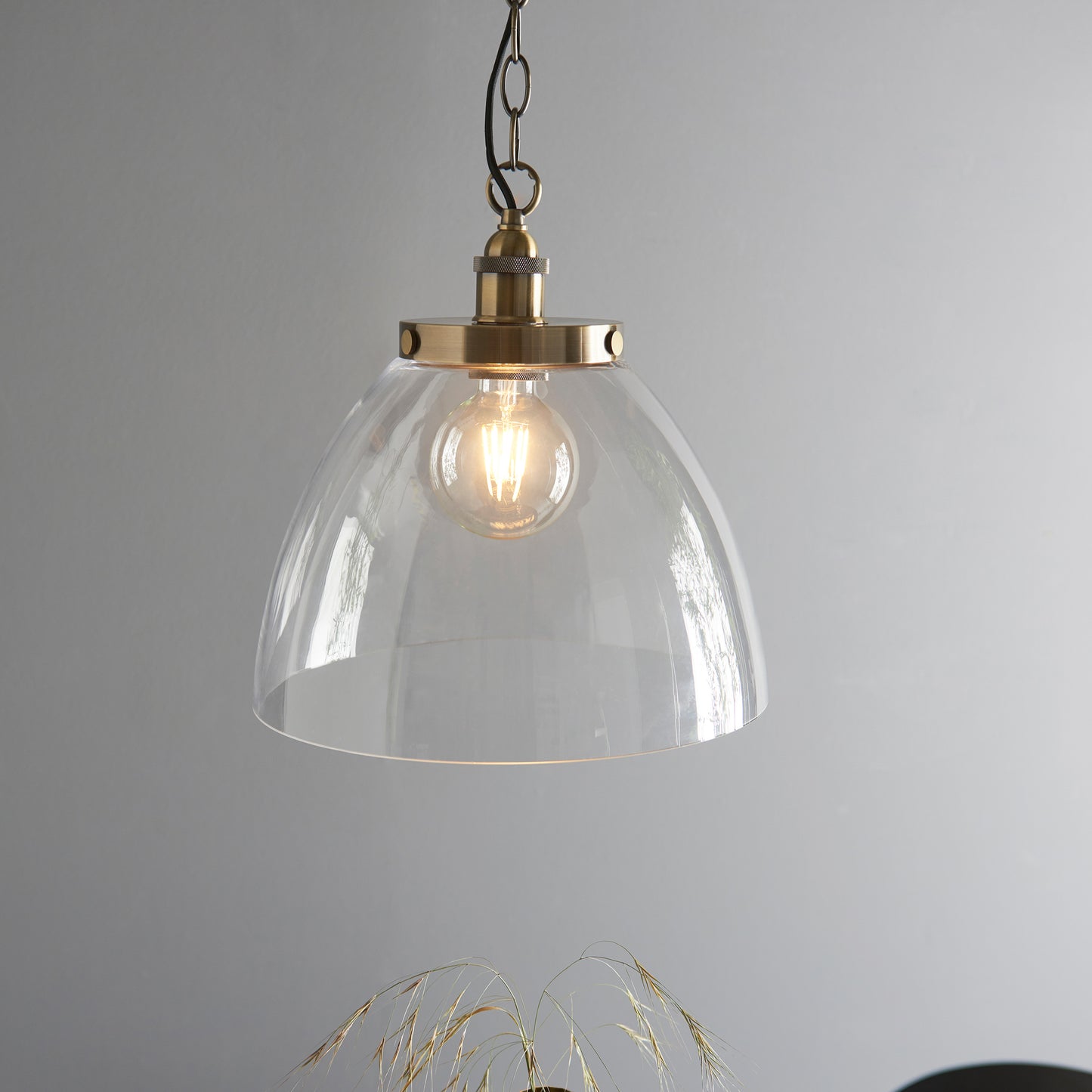 Hansen Grand 1 Pendant Light Antique Brass – Brass