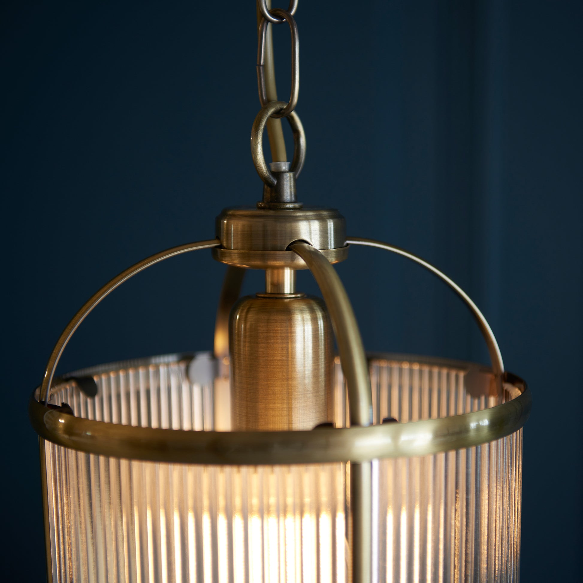 Lambeth Ribbed 1lt Pendant – Brass