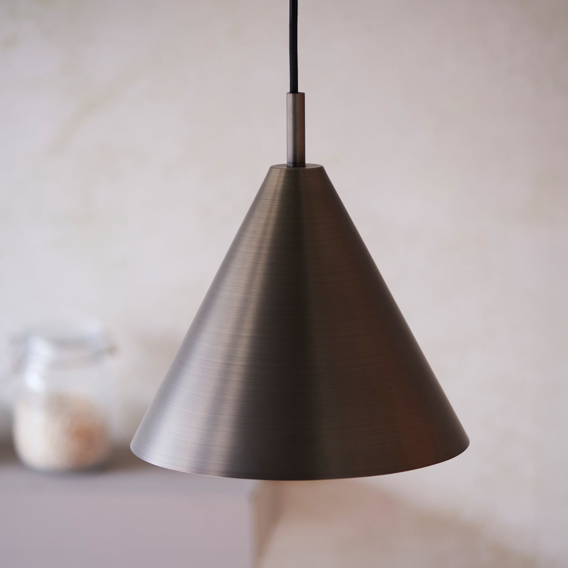 Cape Pendant Light Antique Bronze – Bronze