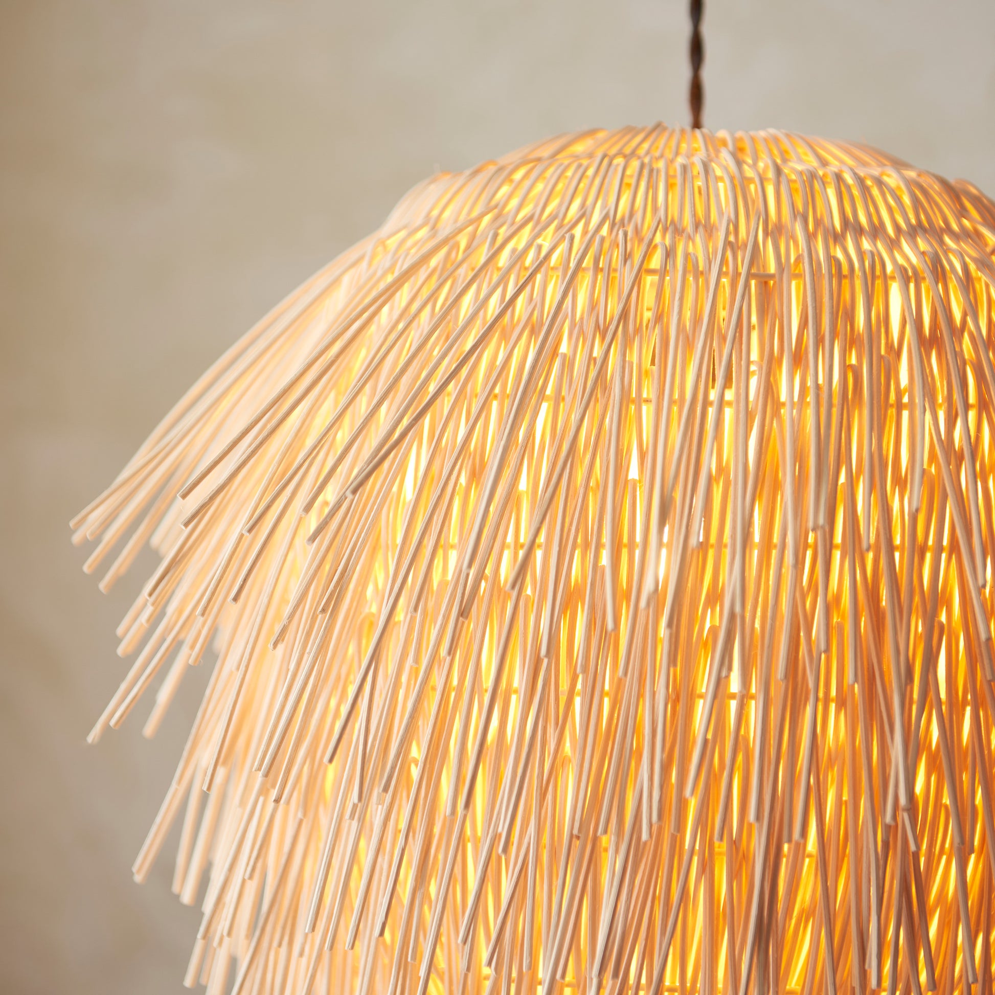 Pushpa 1 Pendant Light – Natural