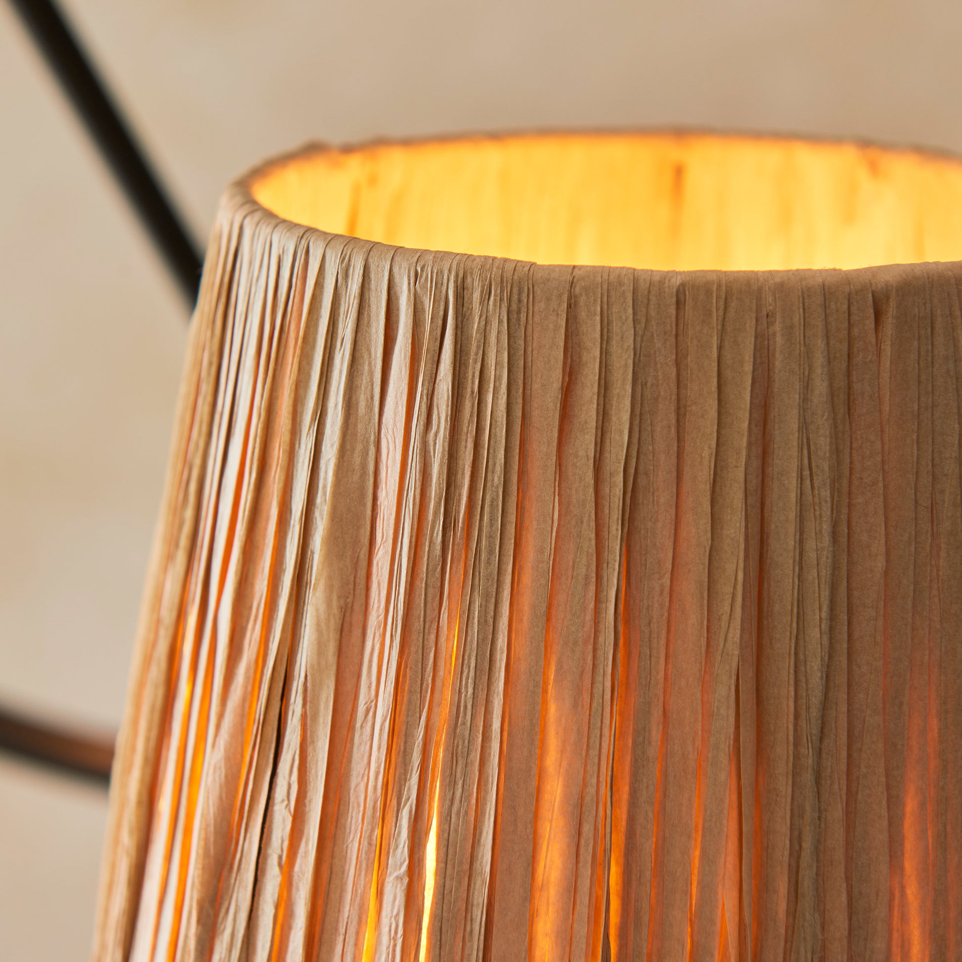 Wriggle 3 Pendant Light Matt Black – Natural