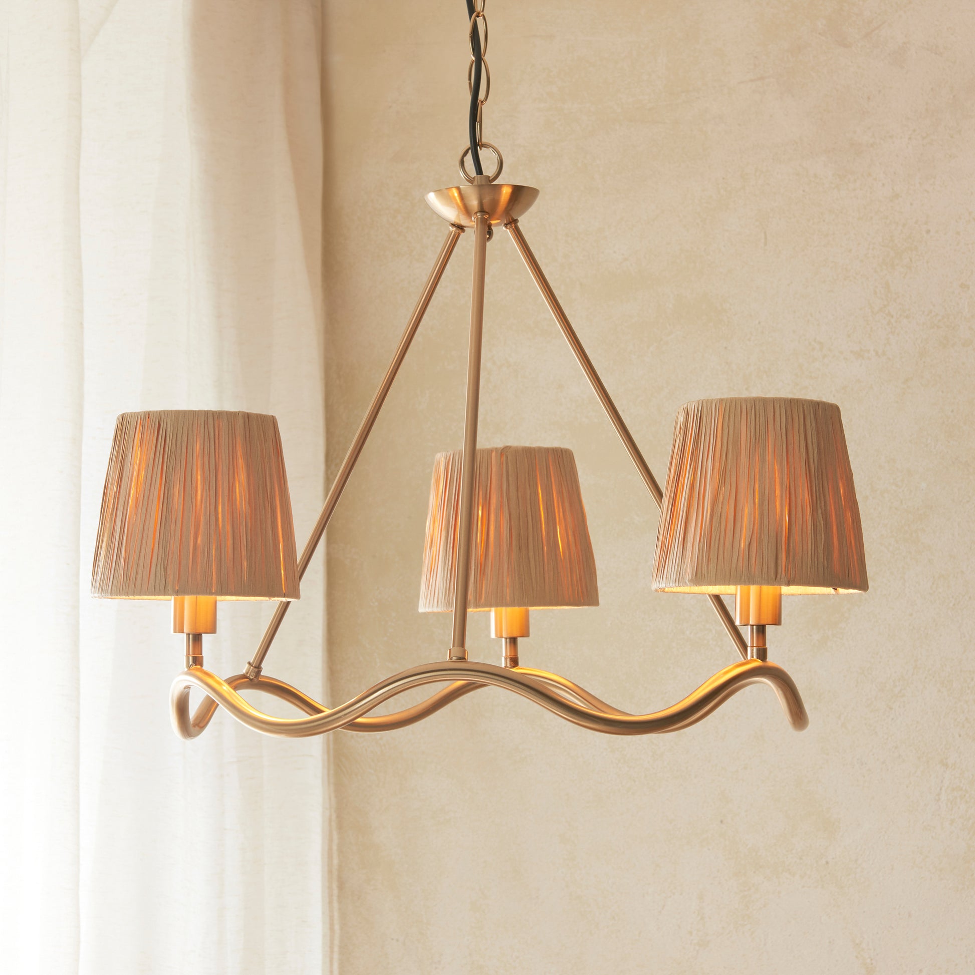 Wriggle 3 Pendant Light Brushed Aged Brass – Natural