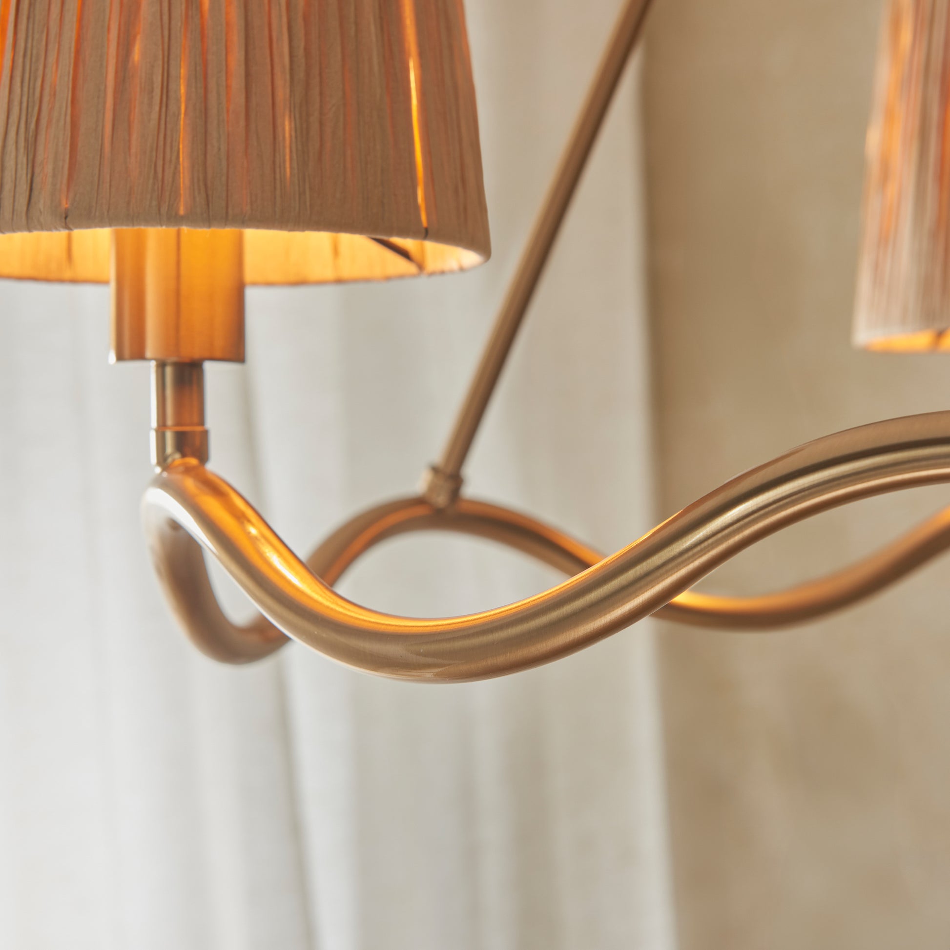 Wriggle 3 Pendant Light Brushed Aged Brass – Natural