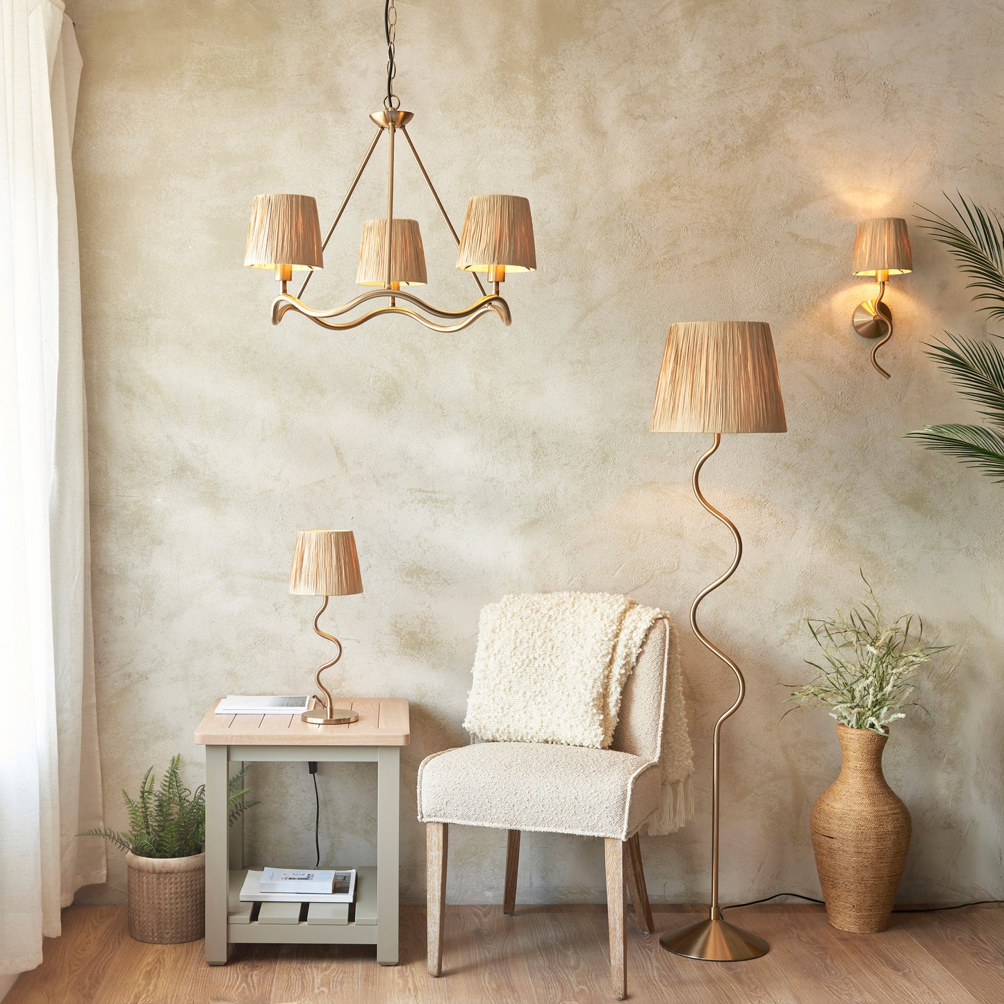 Wriggle 3 Pendant Light Brushed Aged Brass – Natural
