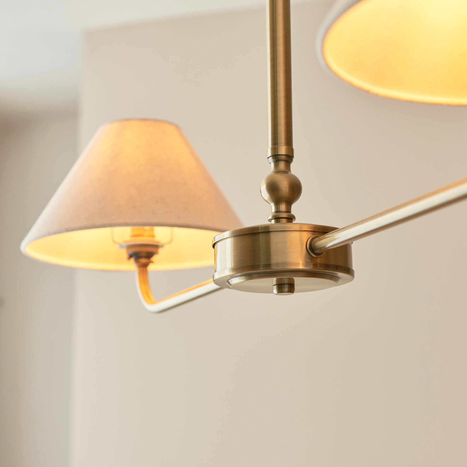 Lille 2 Pendant Light Antique Brass – Brass