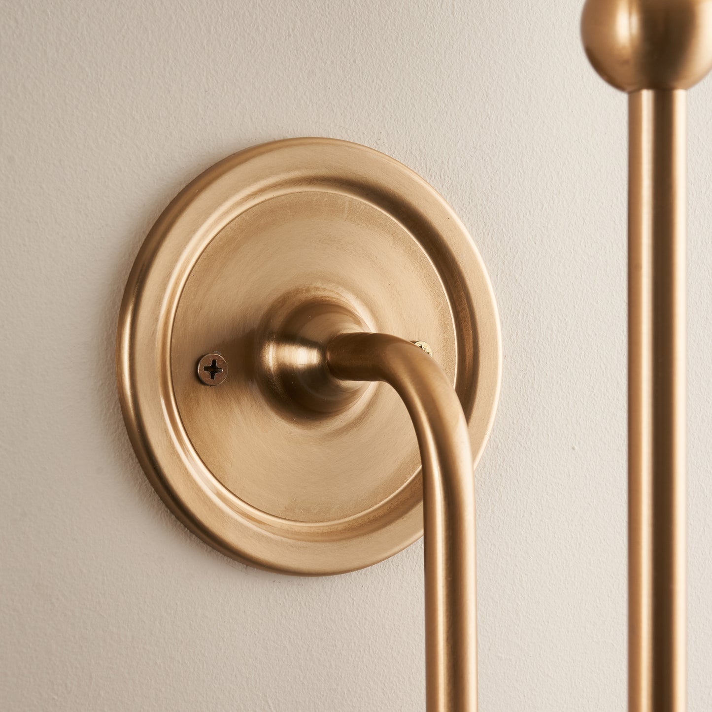 Santiago 1 Wall Light Fitting Brushed Aged Brass – Brass