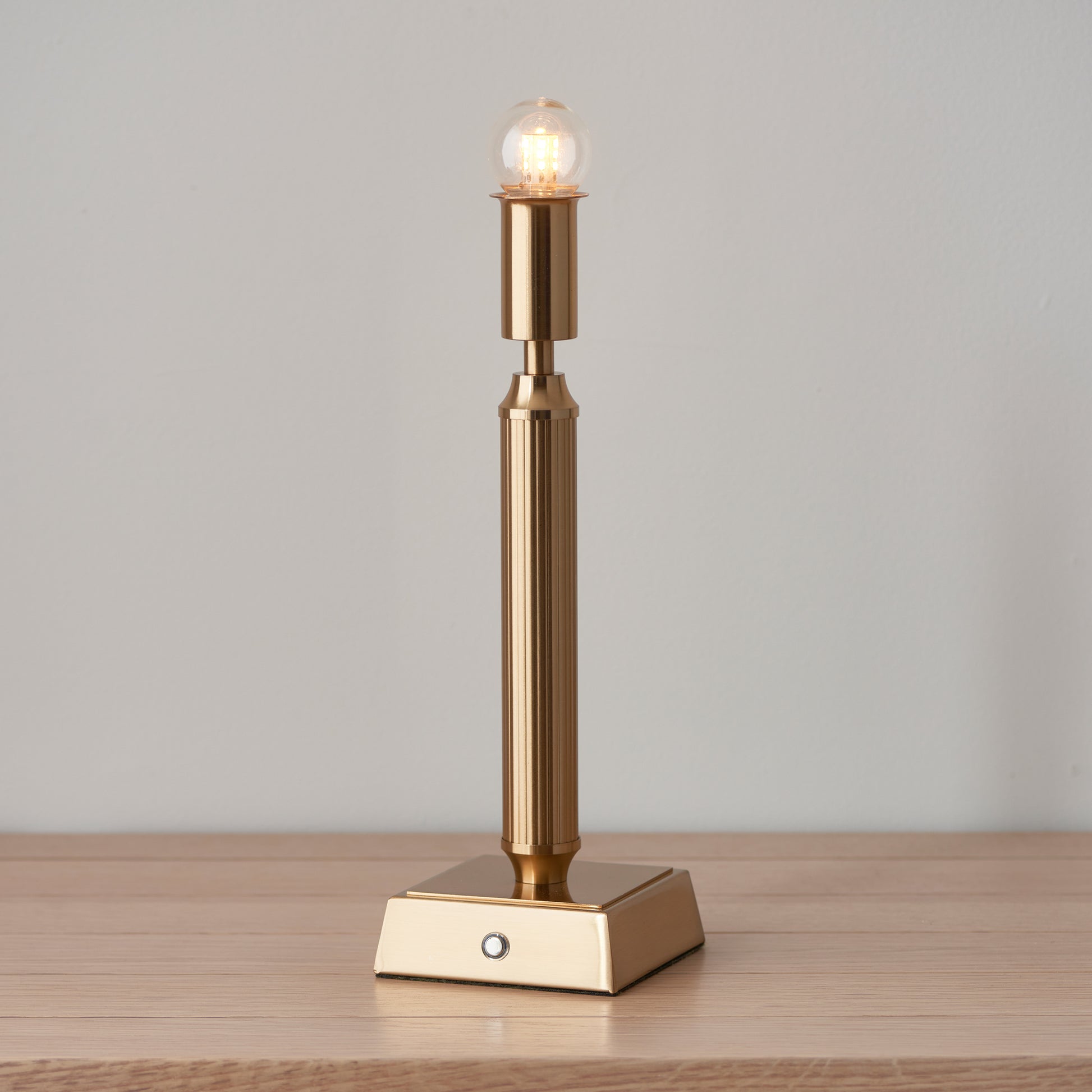 Trobridge Rechargeable Table Lamp Base Aged Brass – Brass