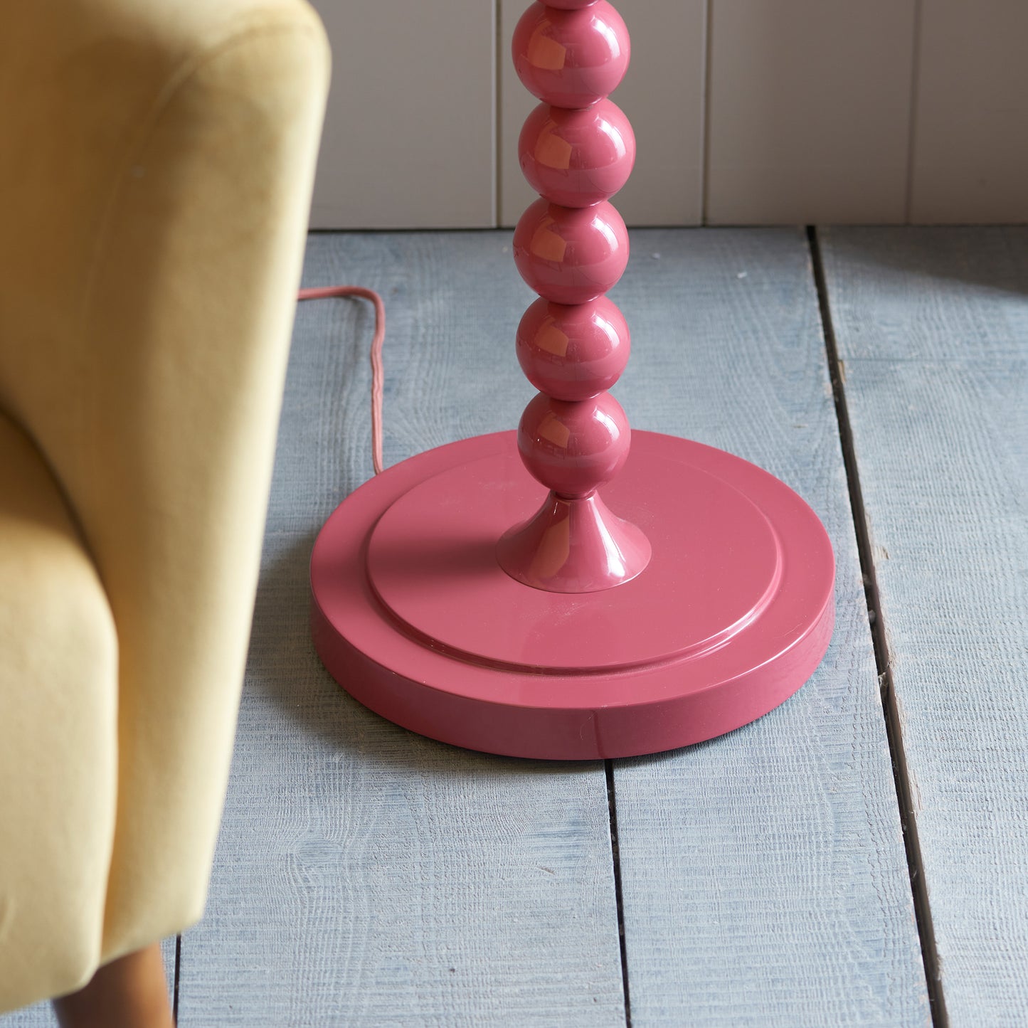 Higgledy Floor Lamp Base Gloss Pink Clay Paint – Pink