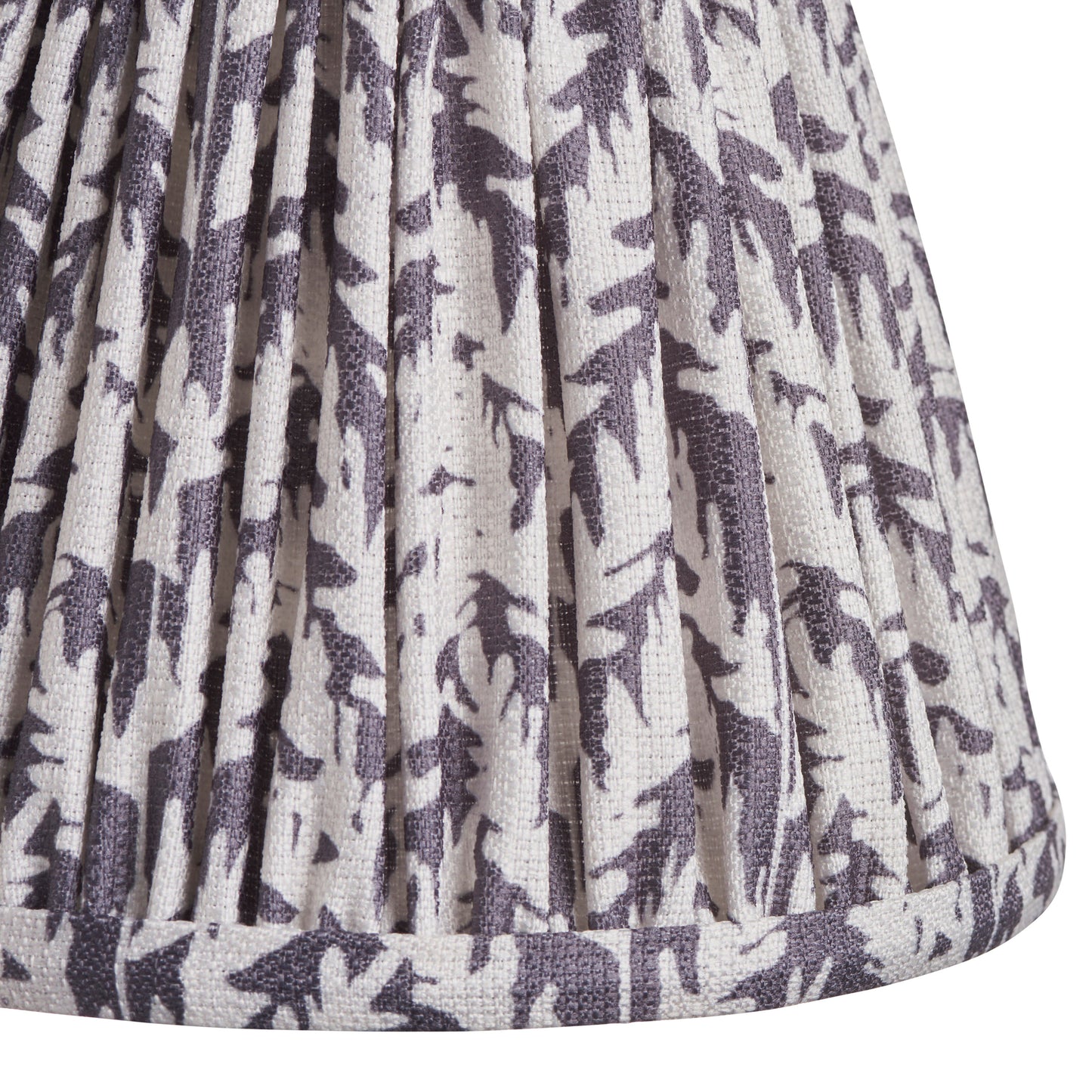 Leaf Shade Pearl Grey Fabric 122x85x160mm – Grey
