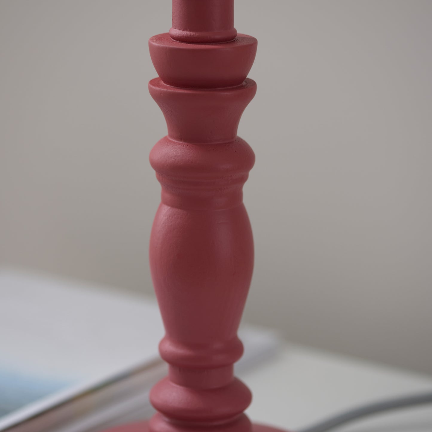 Bibury Table Lamp Base Satin Pink Clay Paint – Pink