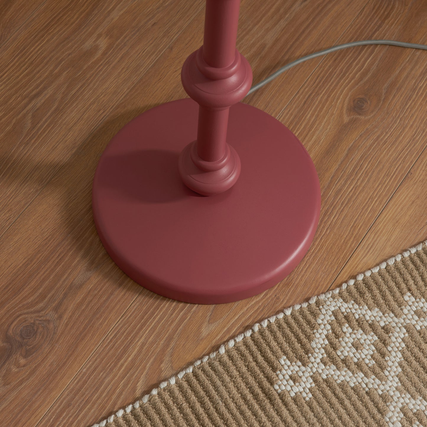 Carnaby Floor Lamp Base Satin Pink Clay – Pink