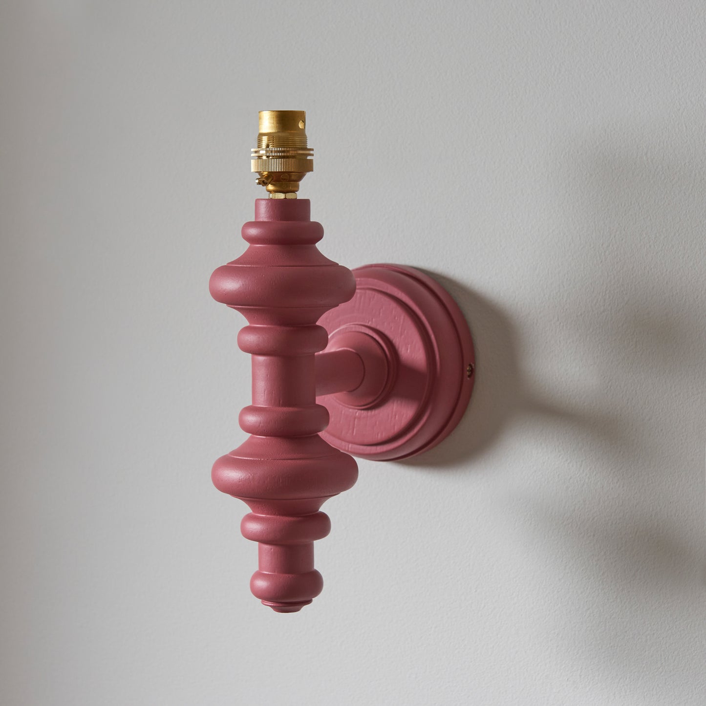 Carnaby Wall Light Fitting Satin Pink Clay – Pink