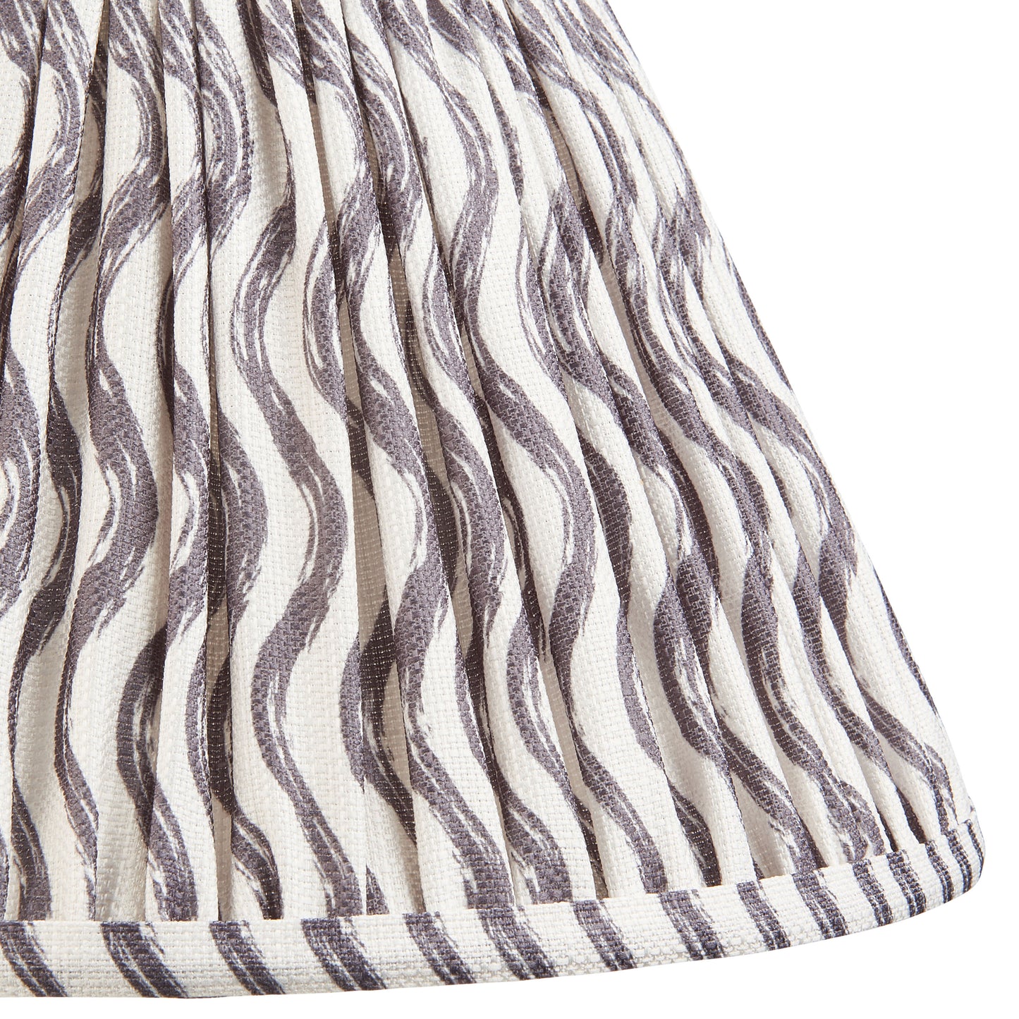 Ripple Shade Pearl Grey 180x140x300mm – Grey