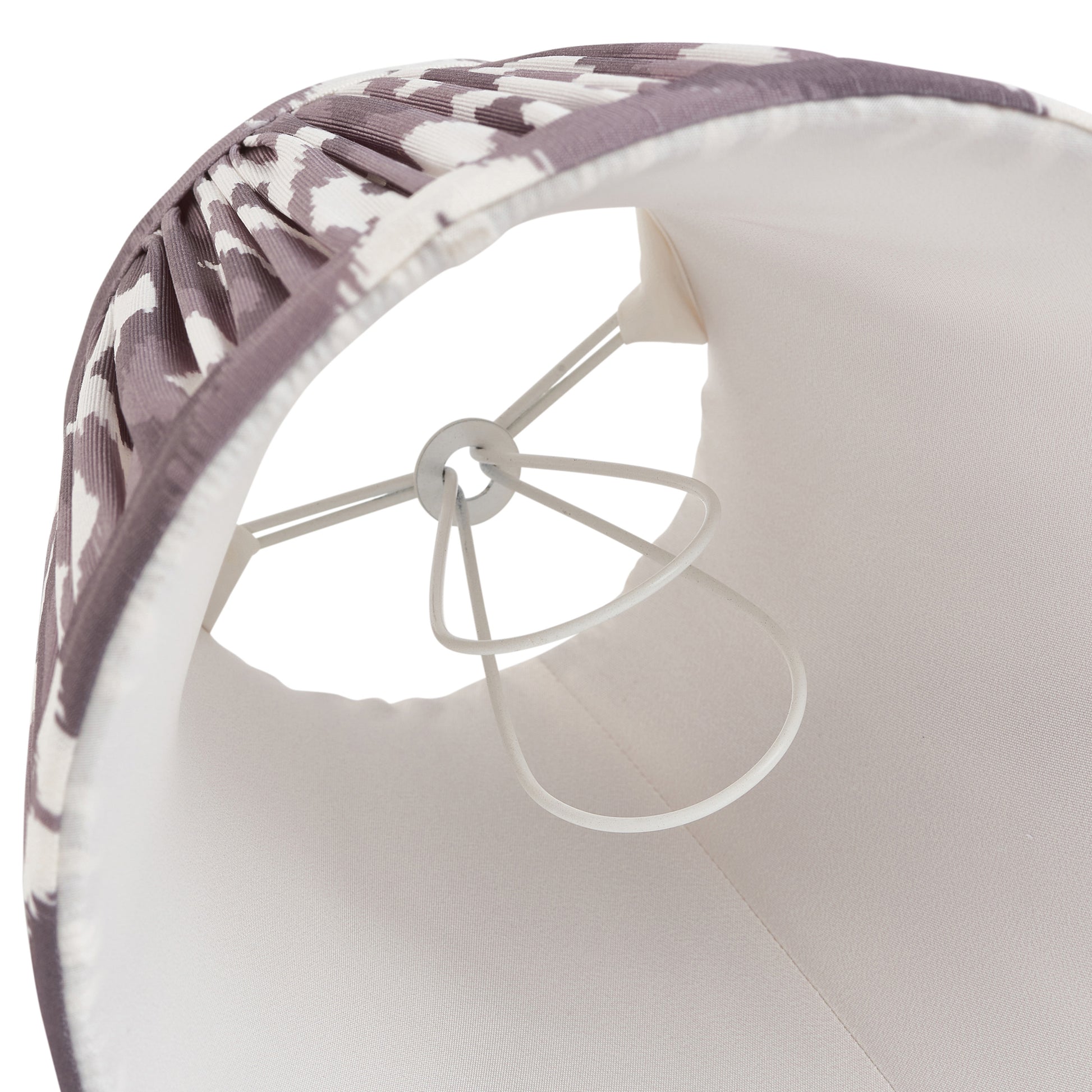 Ikat Shade Pearl Grey Fabric 122x85x160mm – Grey
