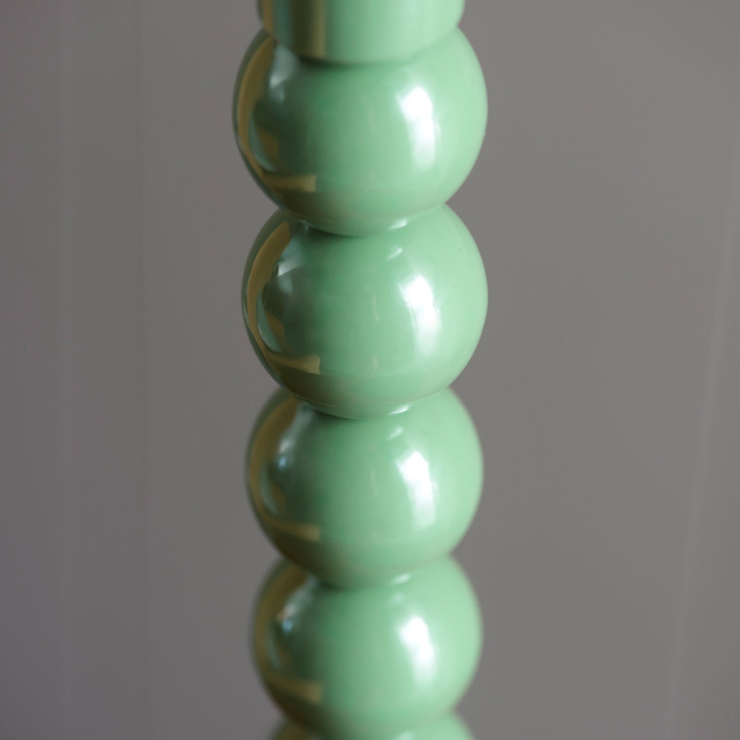 Higgledy Table Lamp Base Gloss Cotswold Green – Green
