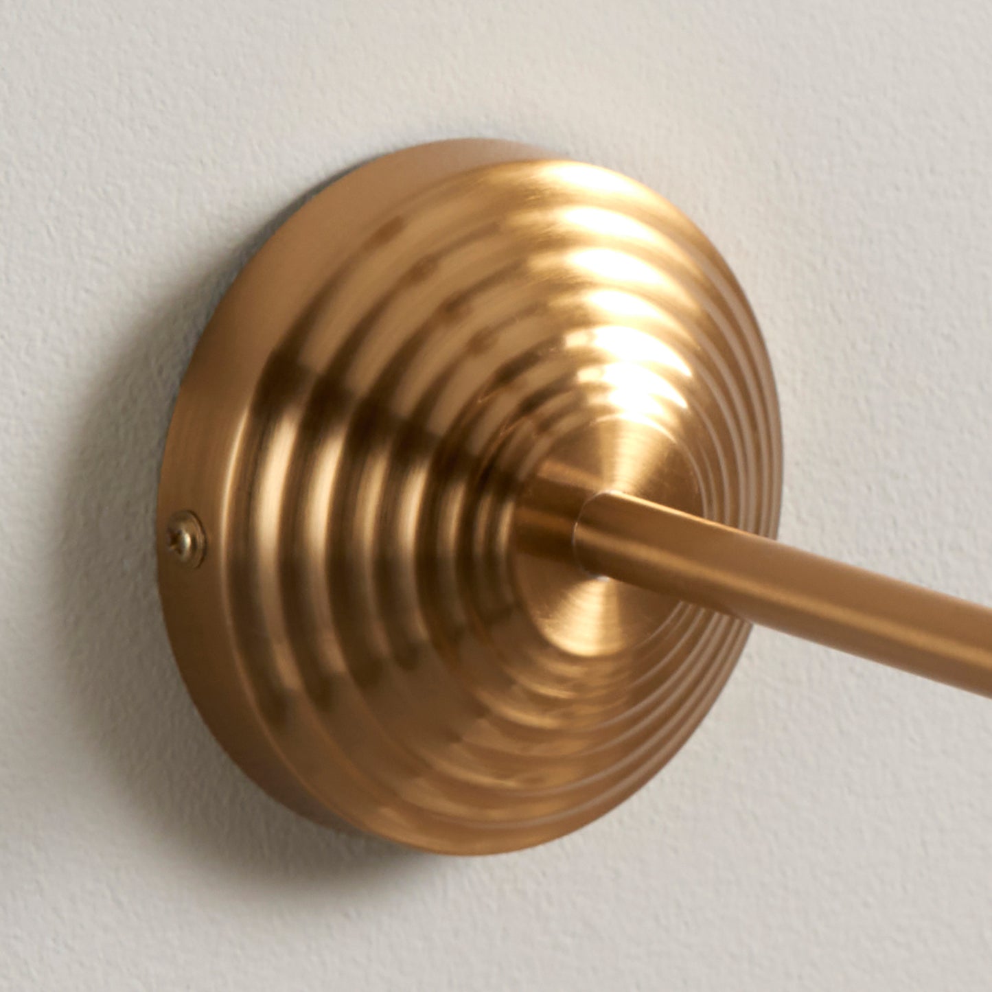 Obelisk T Bar 1 Wall Light Fitting Brushed Brass – Brass
