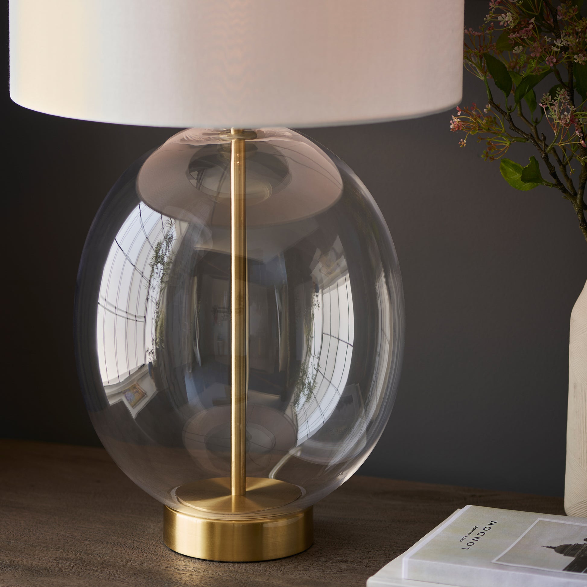 Kelda Oval Table Lamp Satin Brass Vintage White – White