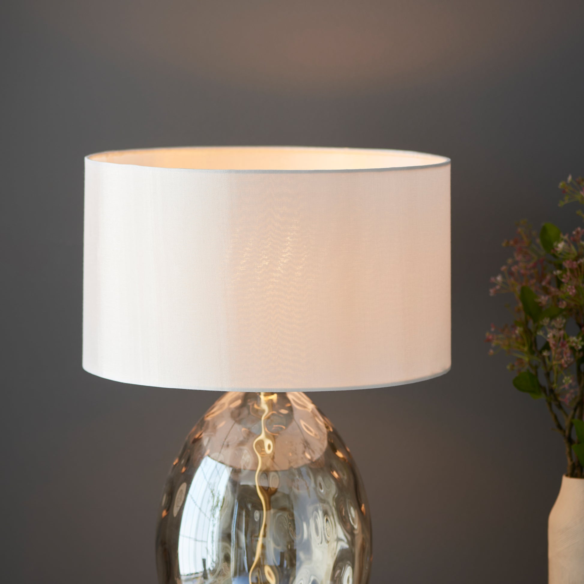 Elin Dimple Table Lamp Champagne – White
