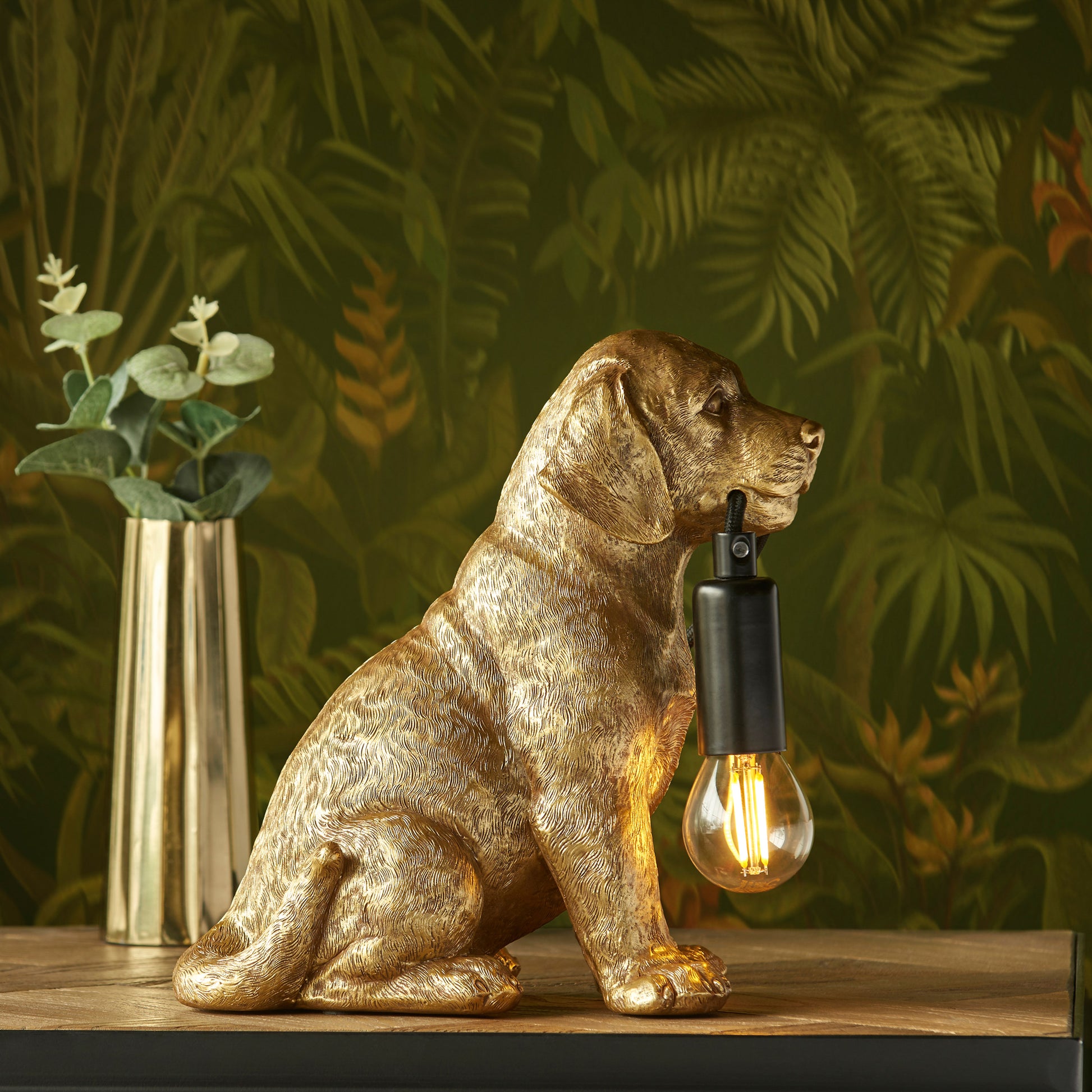 Labrador Puppy Table Lamp Vintage Gold – Gold