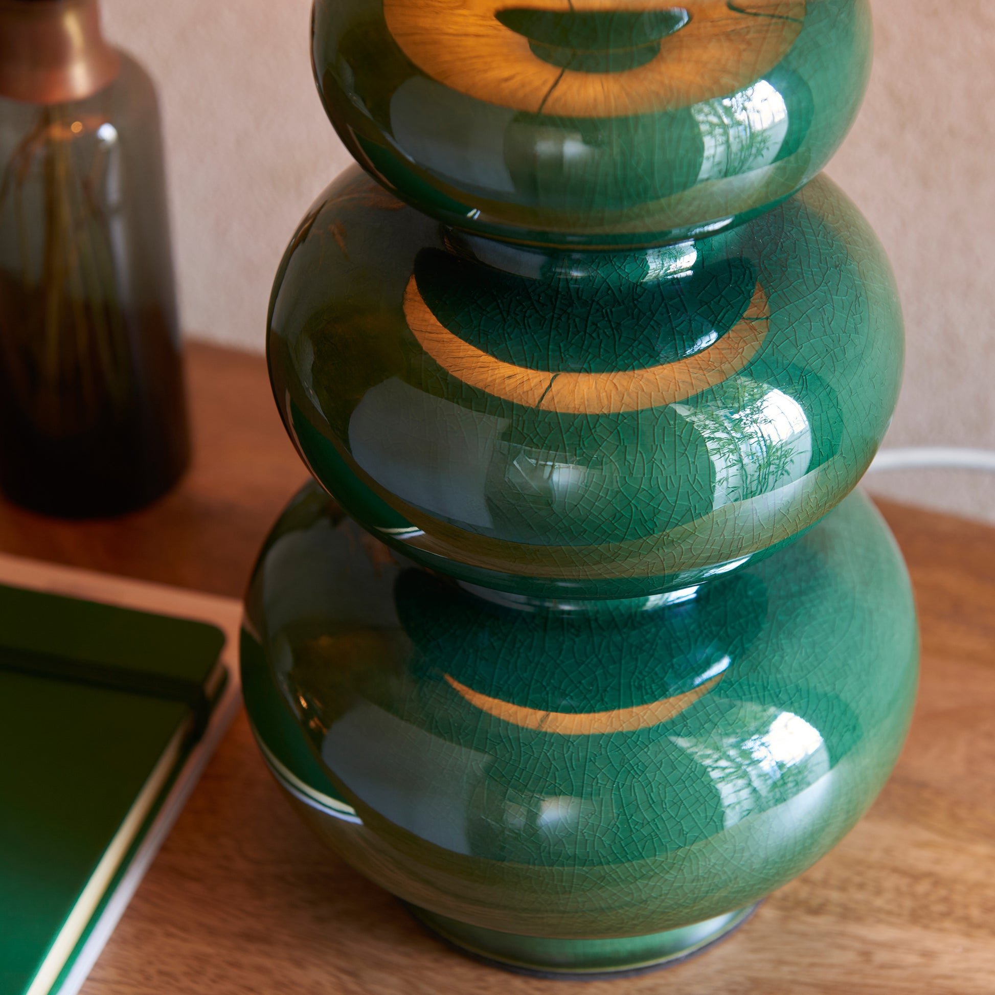 Monroe Table Lamp Gloss Green Reactive Glaze – Green