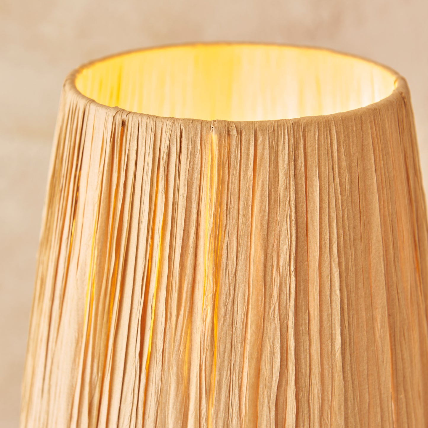 Wriggle Table Lamp Brushed Aged Brass – Natural
