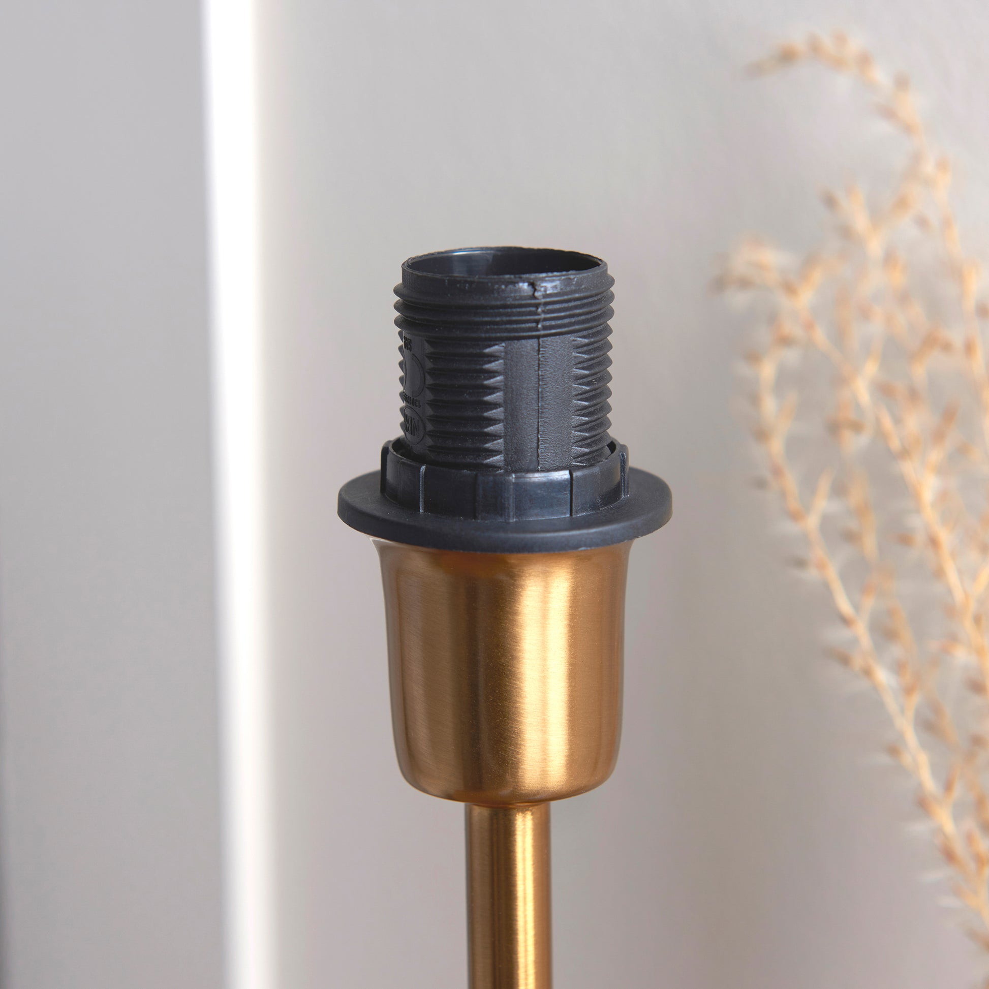 Rise Table Lamp Vintage Brass – Brass