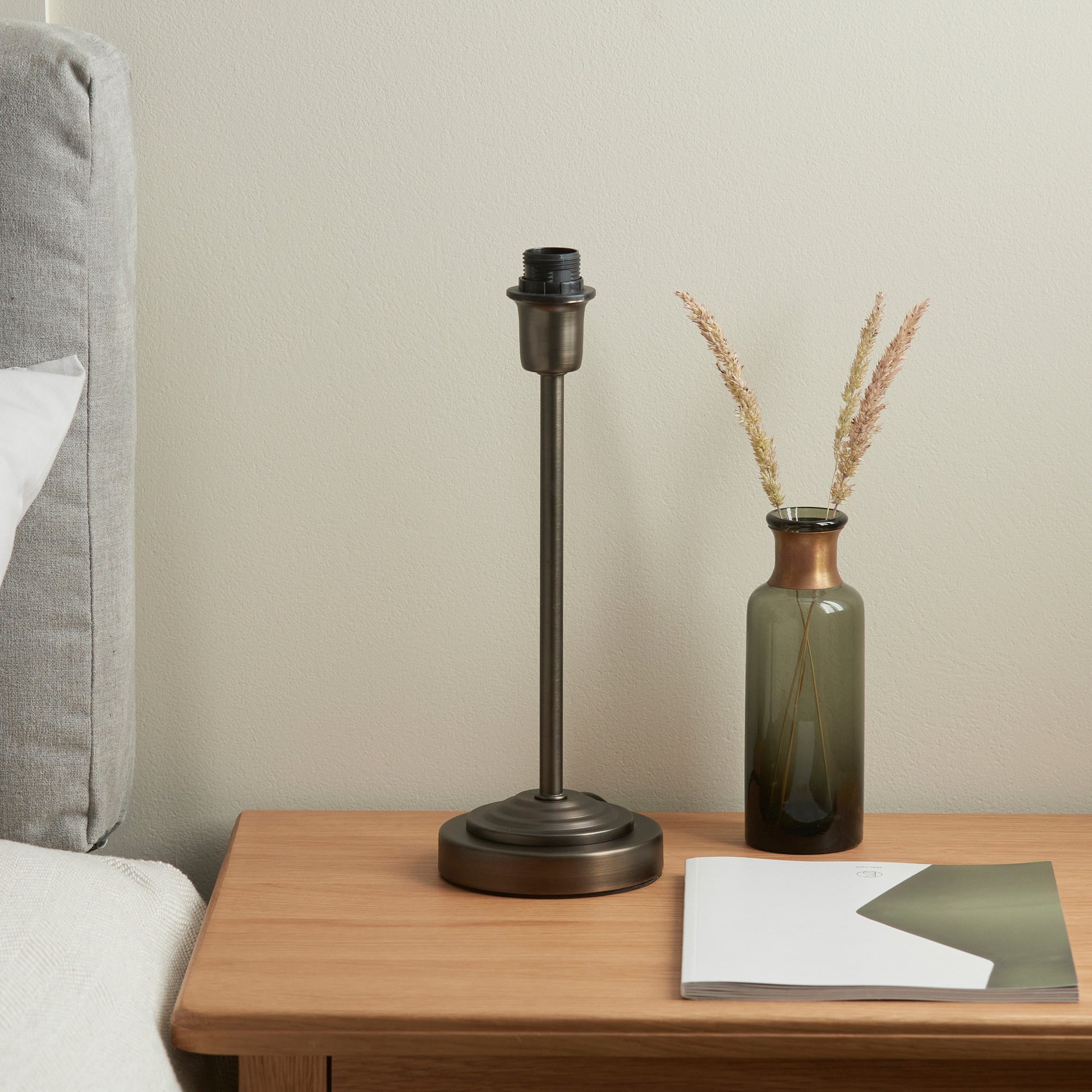 Rise Table Lamp Dark Antique Bronze – Bronze