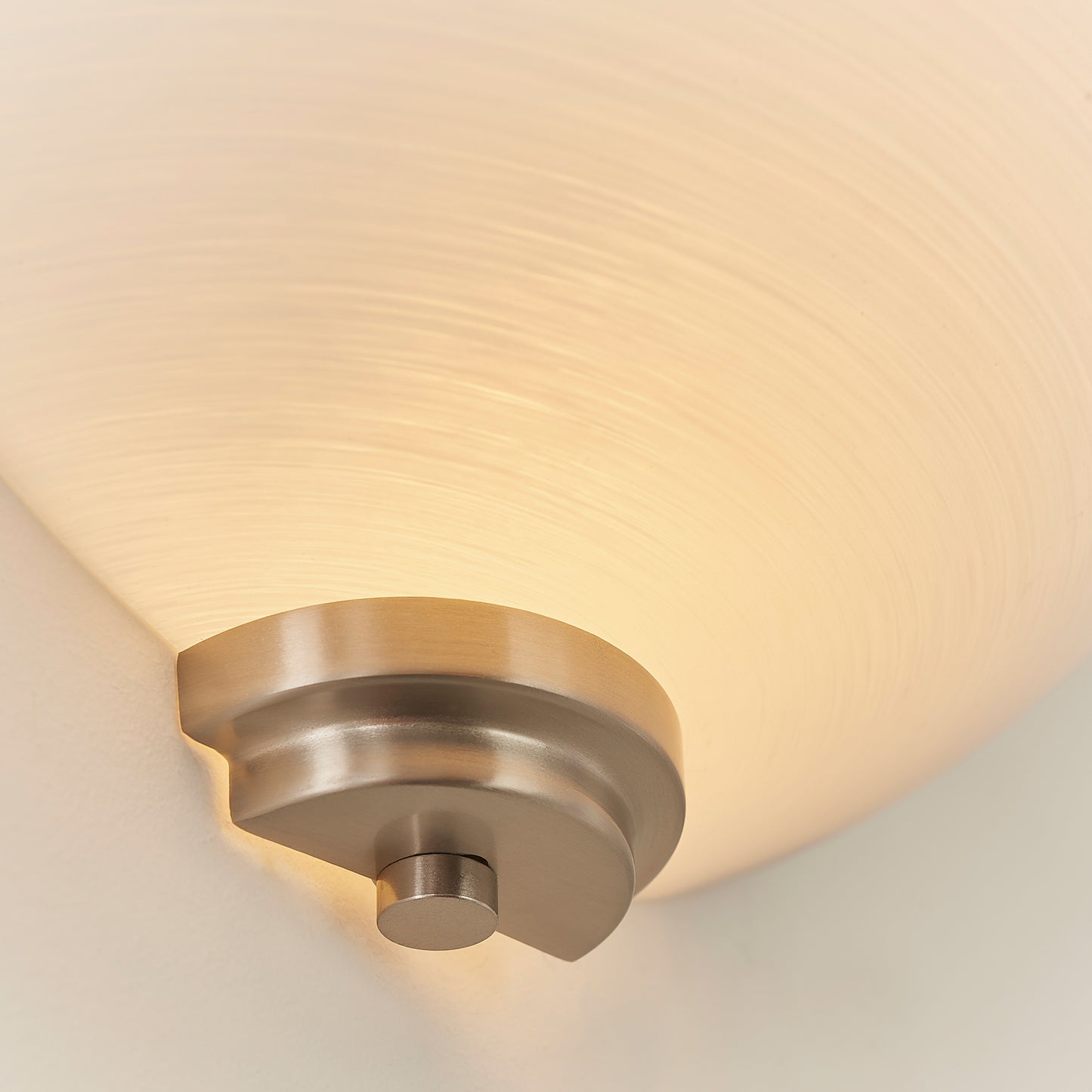 Welles Wall Light Satin Chrome – Chrome