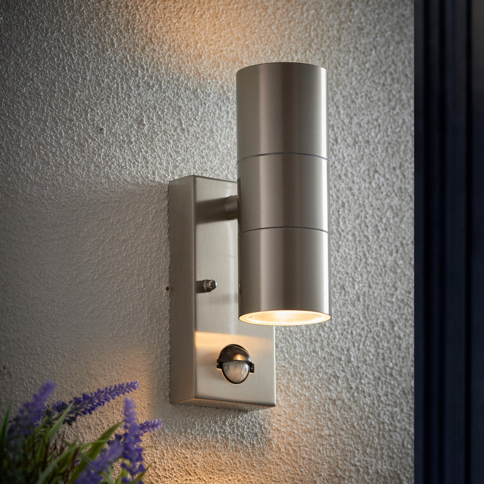 Cannon PIR 2 Wall Light – Silver
