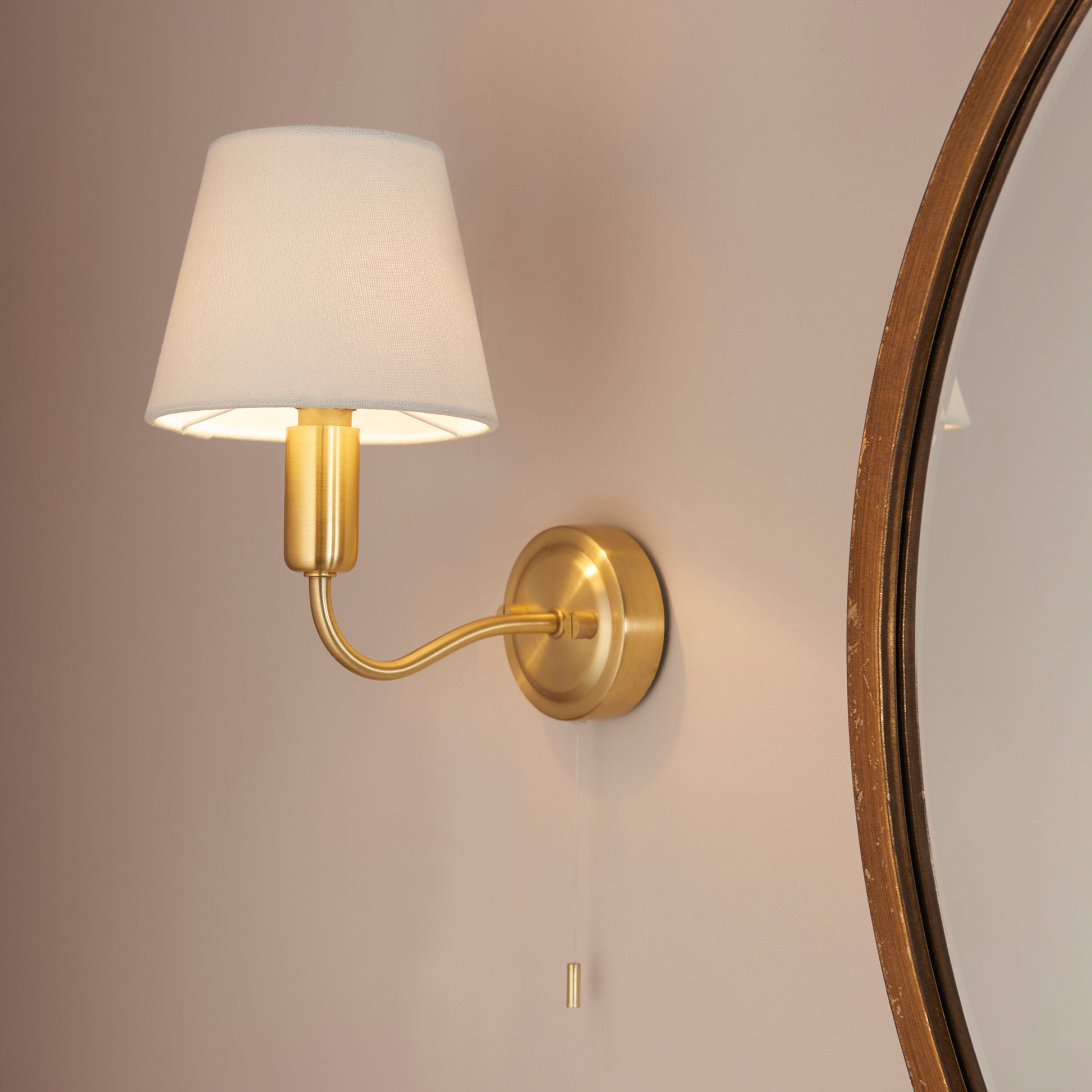 Conway Bathroom 1 Wall Light Satin Brass – Brass
