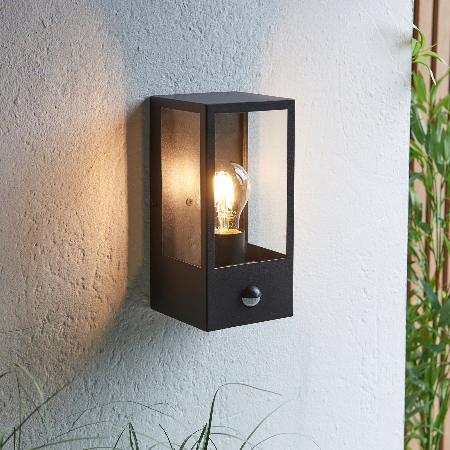 Oxford Outdoor PIR 1 Wall Light Black – Black