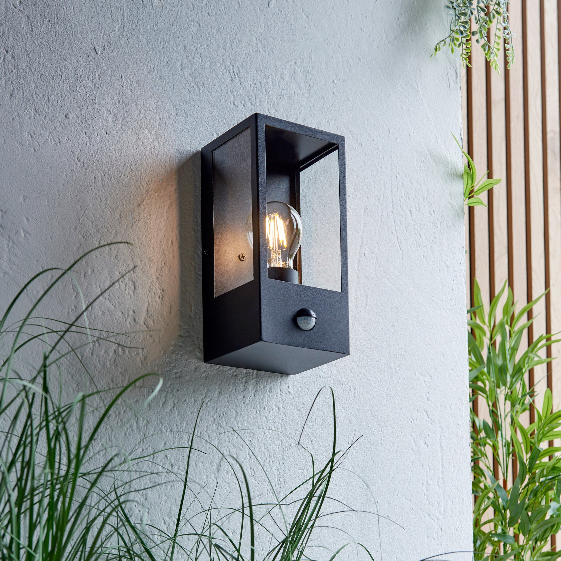 Oxford Outdoor PIR 1 Wall Light Black – Black
