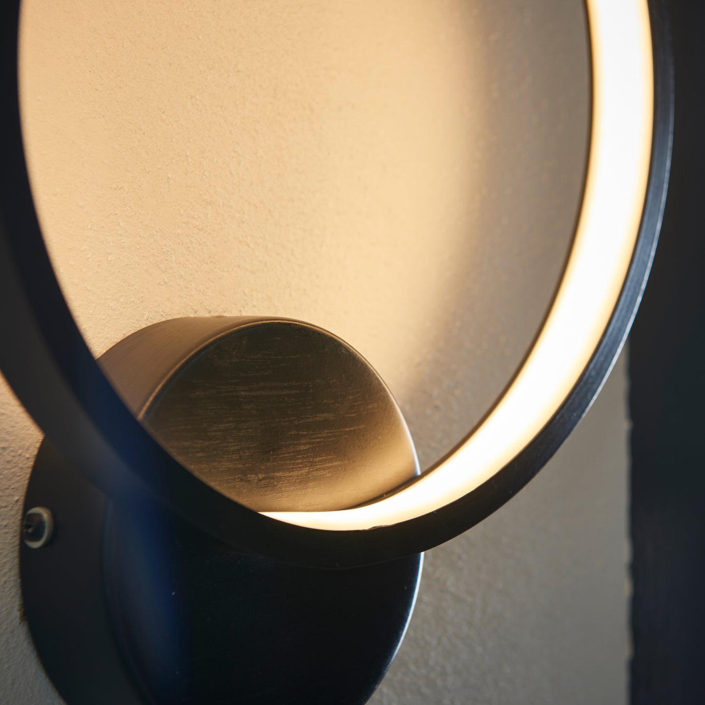 Kieron Outdoor 1 Wall Light Black – Black