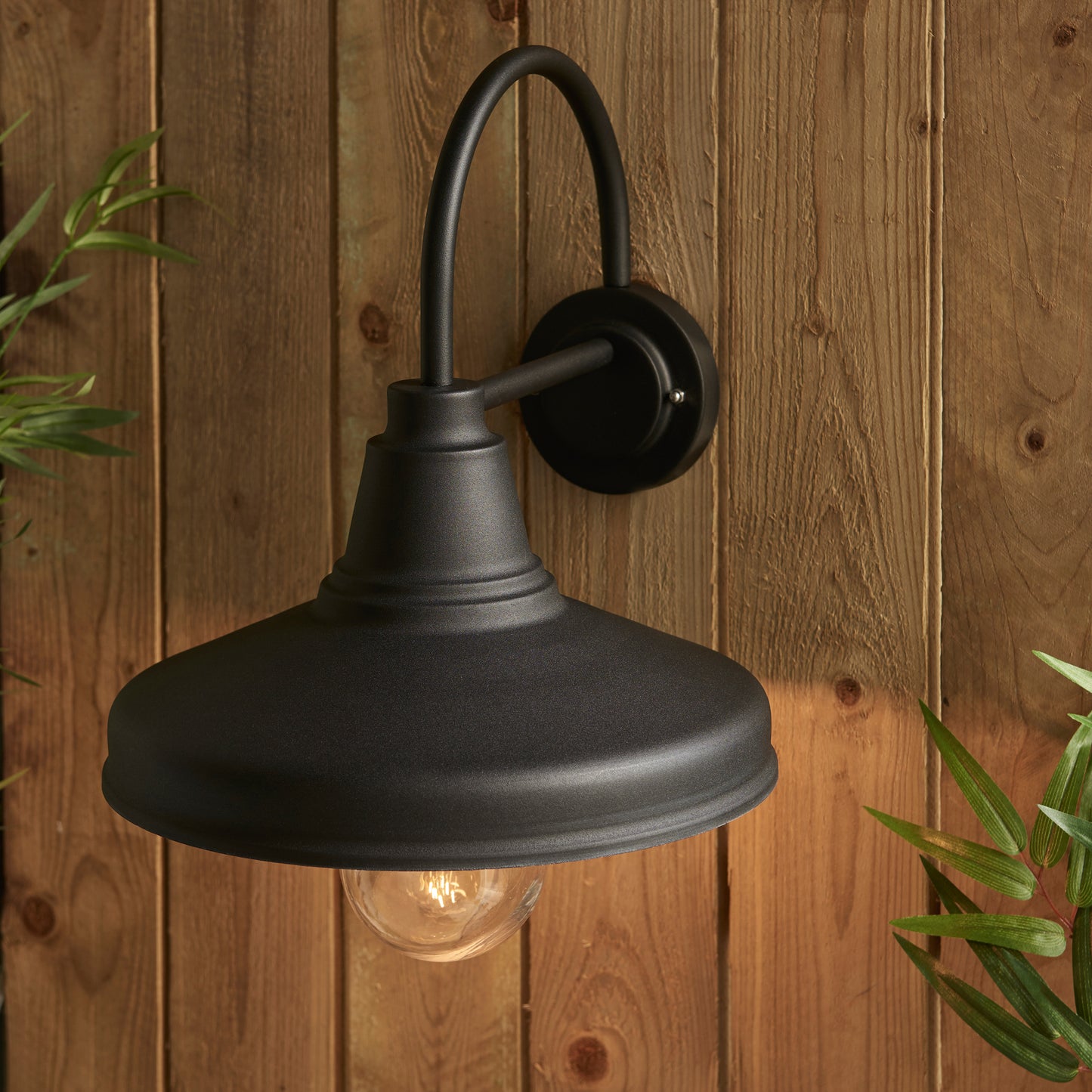 Farmhouse Outdoor 1 Wall Light – Black