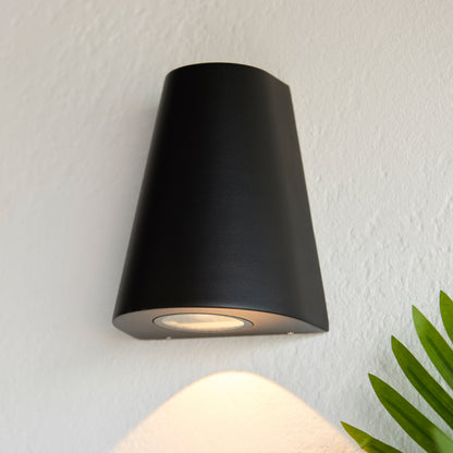 Helm Outdoor 1 Wall Light – Black