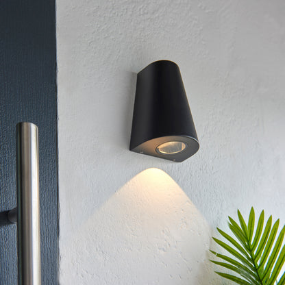 Helm Outdoor 1 Wall Light – Black