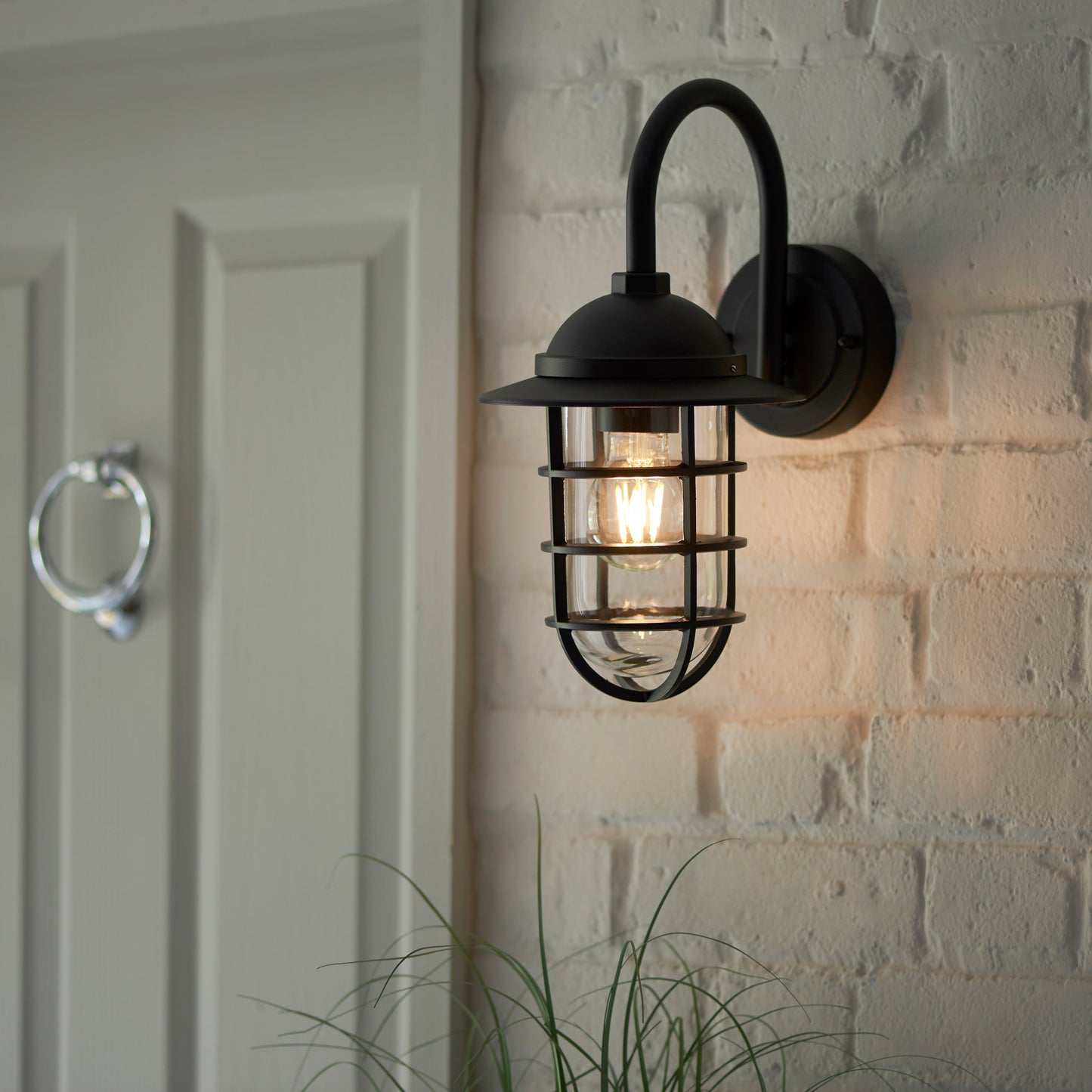 Port Outdoor 1 Wall Light – Black