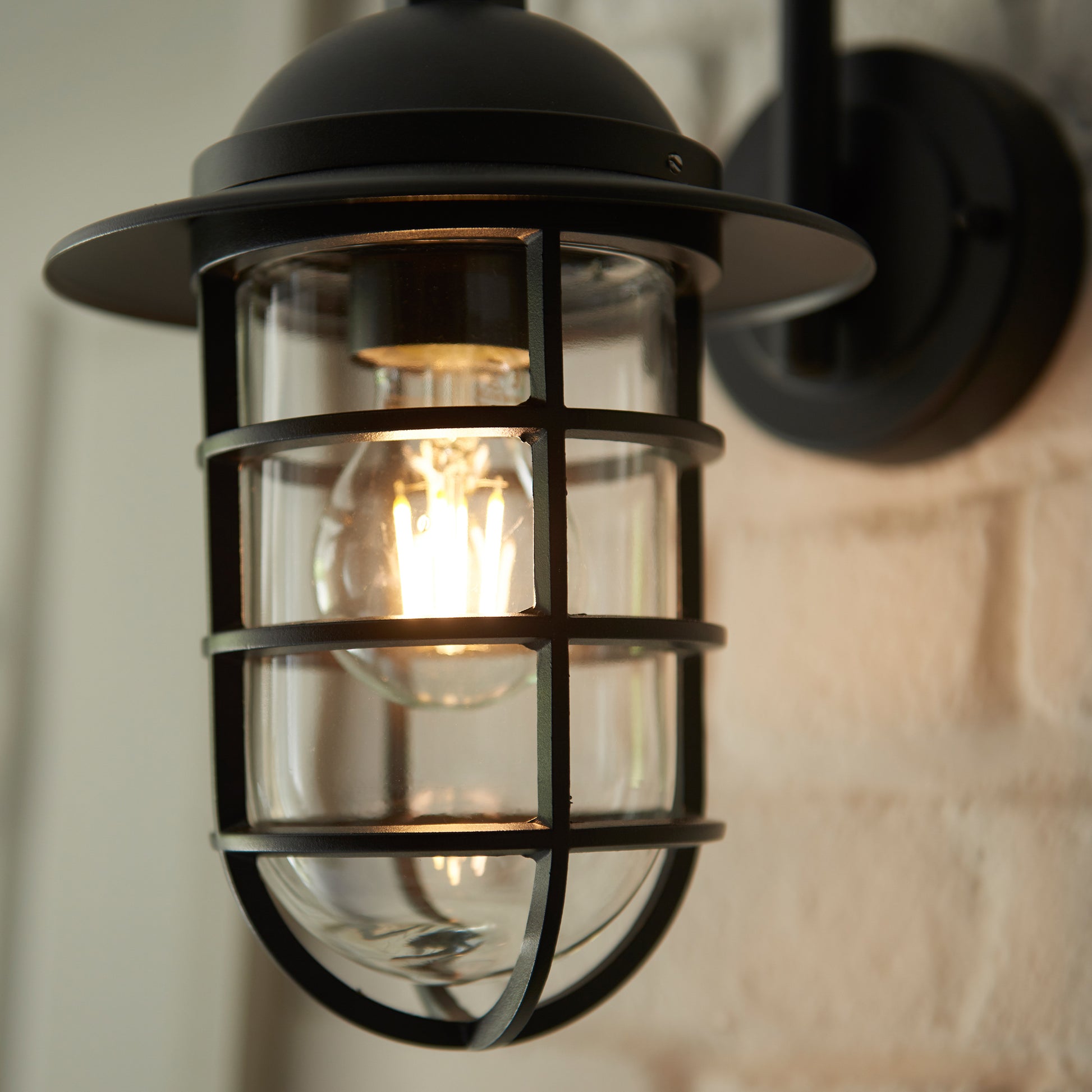 Port Outdoor 1 Wall Light – Black