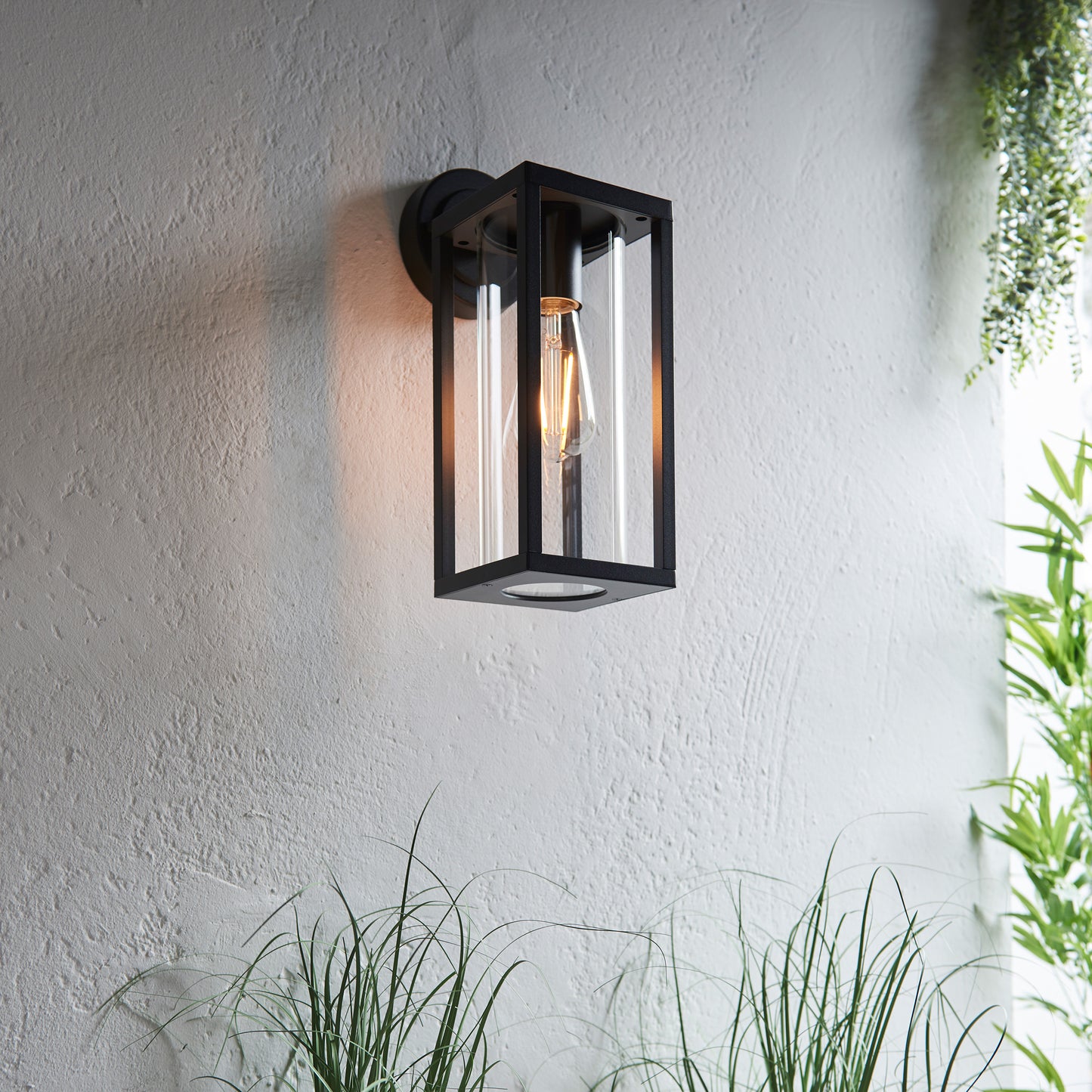 Hamden Outdoor 1 Wall Light – Black