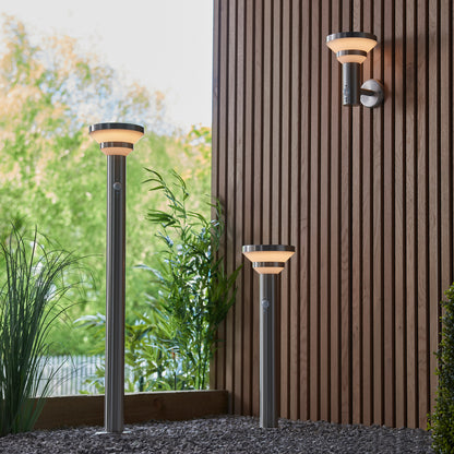 Halston Outdoor 1 Wall Light – Silver