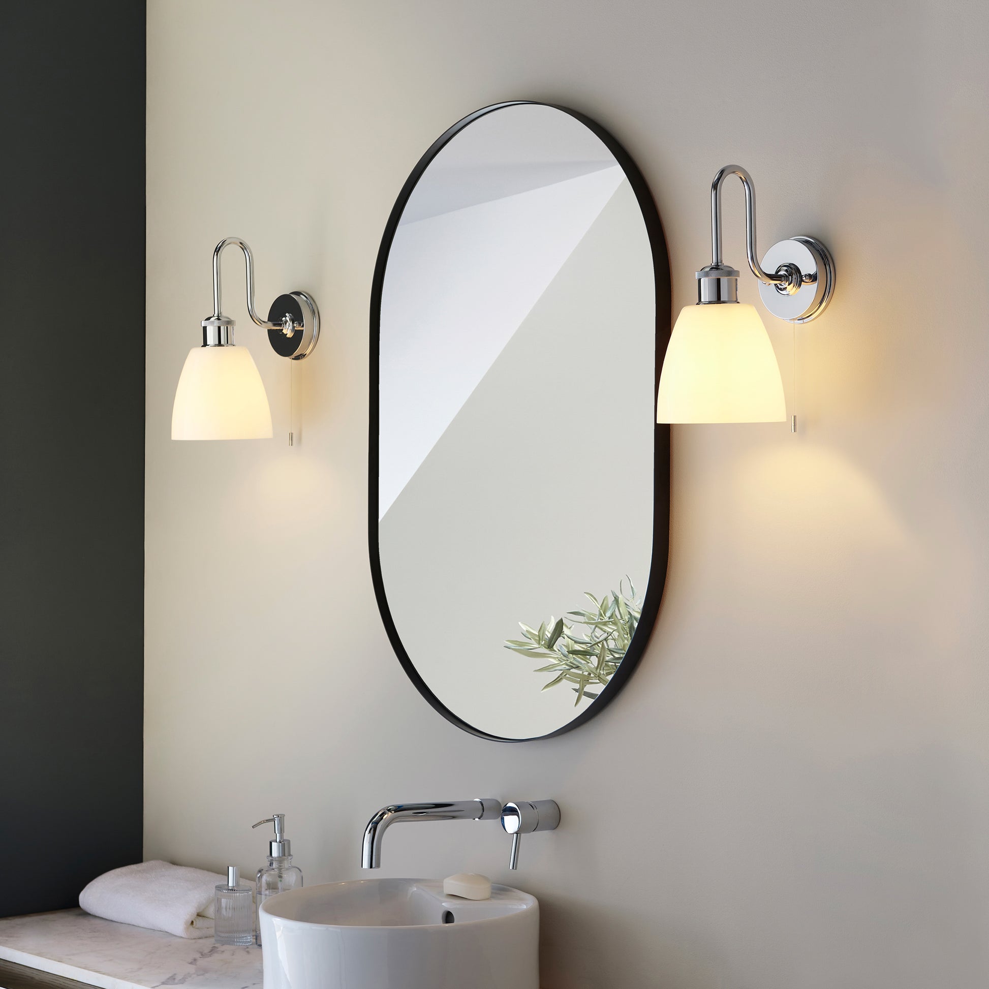 Piper 1 Wall Light Chrome – Chrome