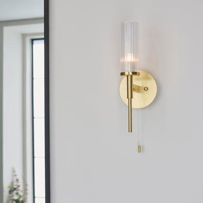 Talo Bathroom 1 Wall Light Brass – Brass