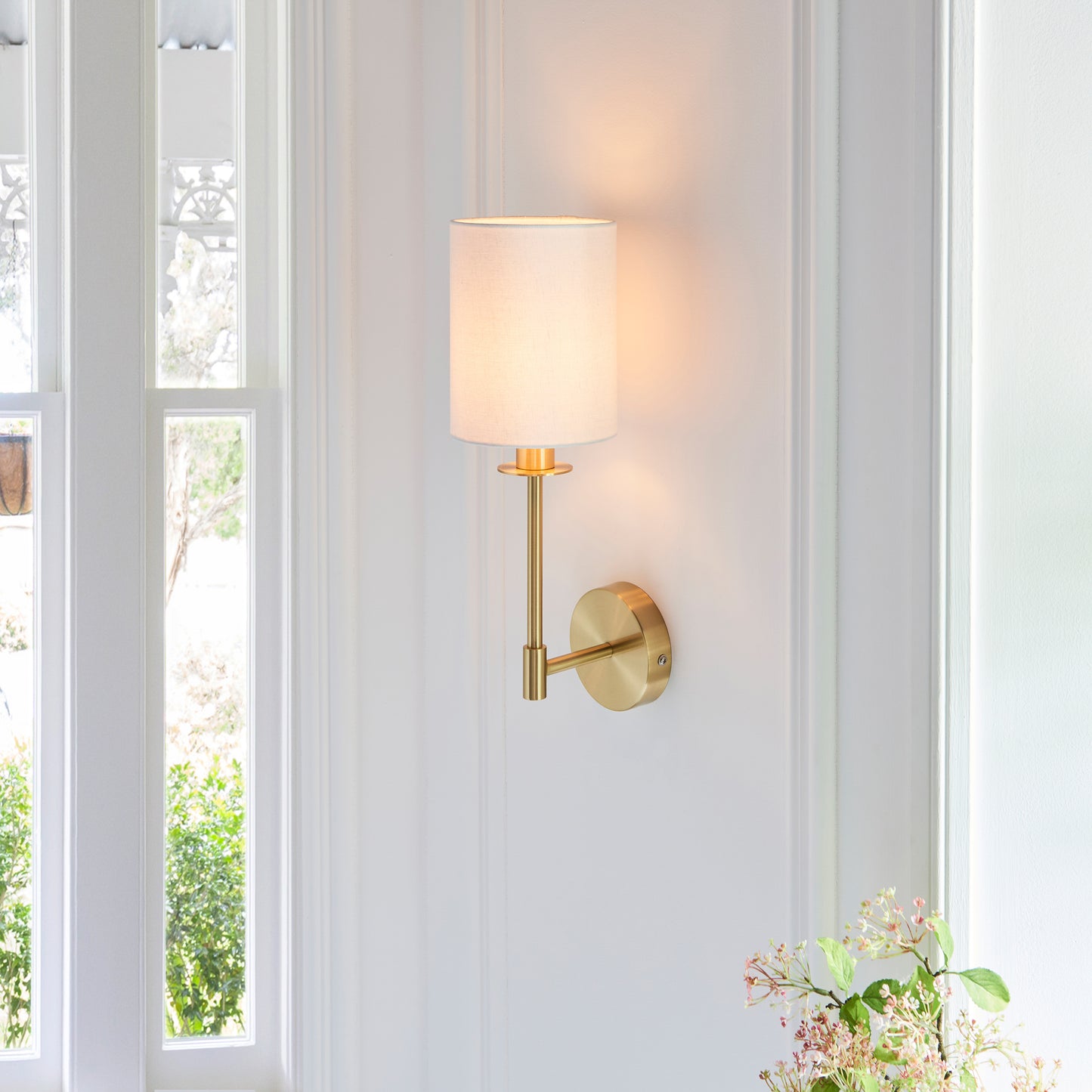 Sancerre 1 Wall Light Satin Brass – White
